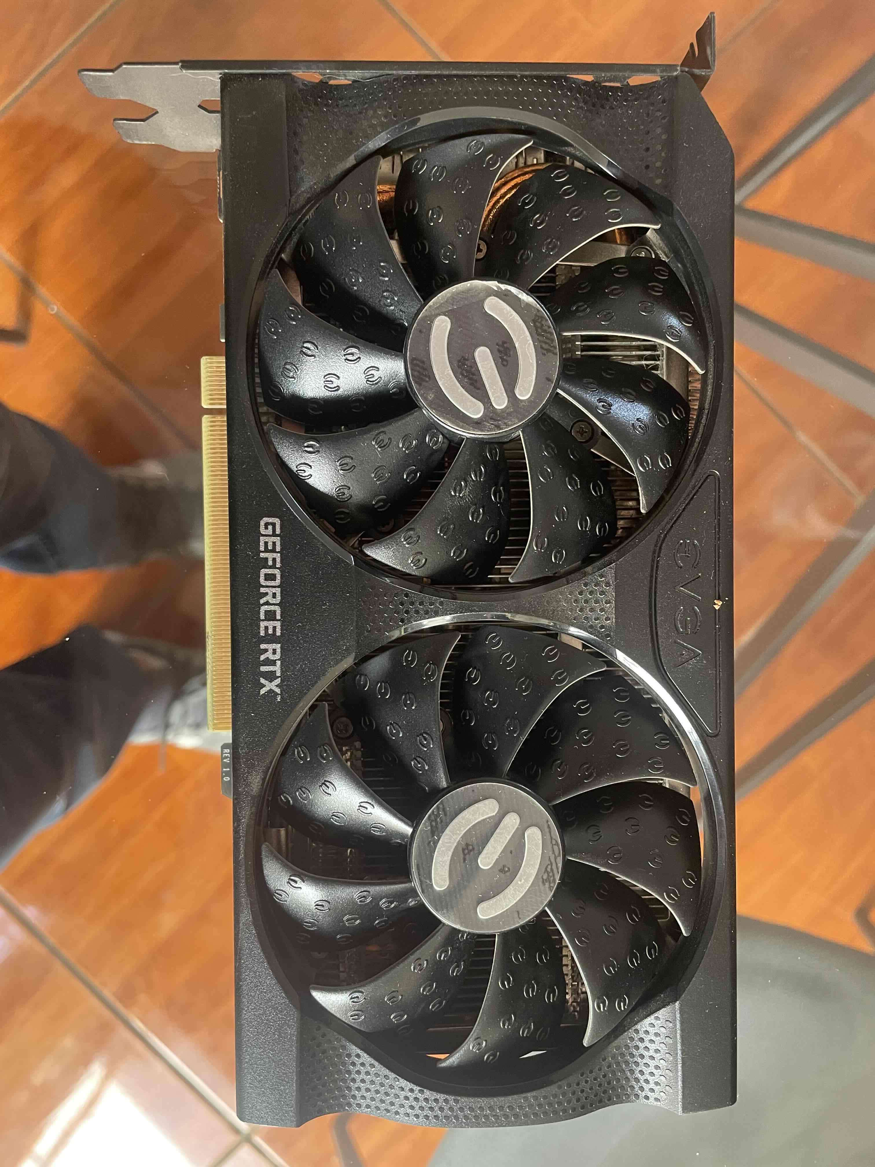 Tarjeta gráfica EVGA GeForce RTX 3060 - miniatura 3