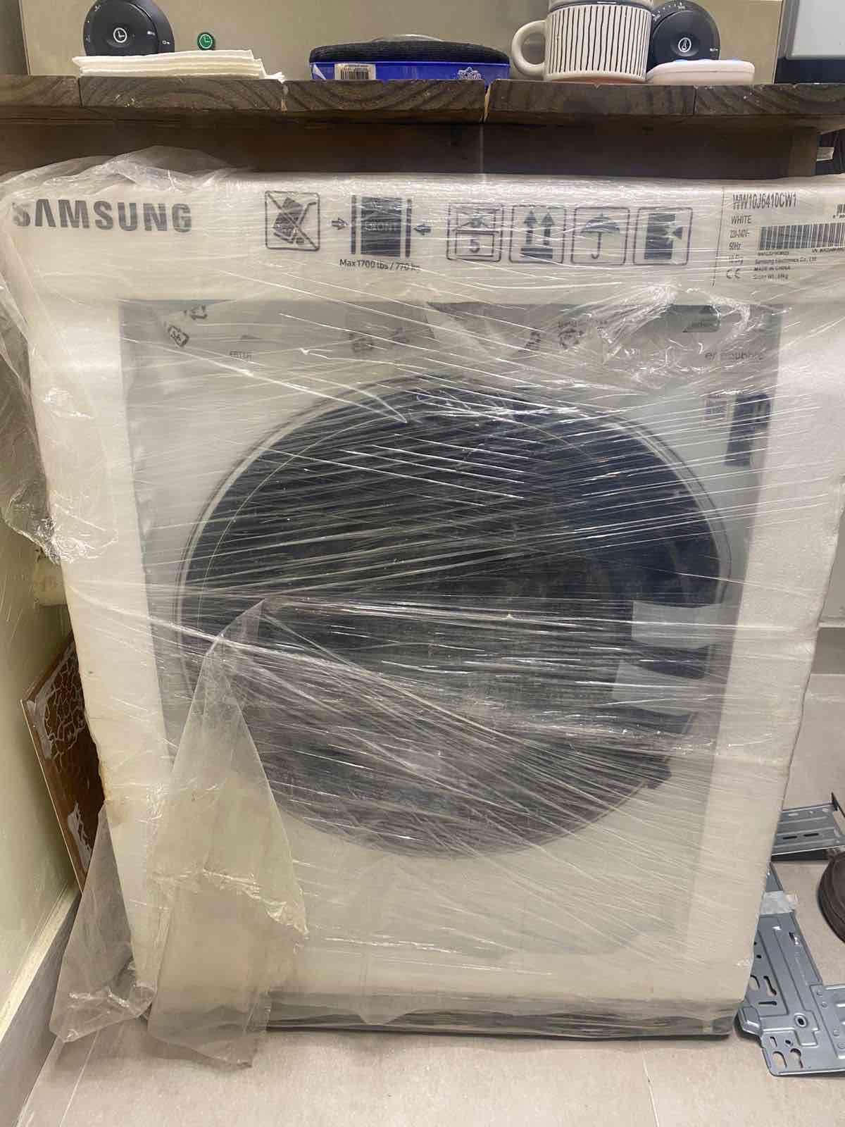 Lavadora Samsung blanca 9kg sin uso - miniatura 2