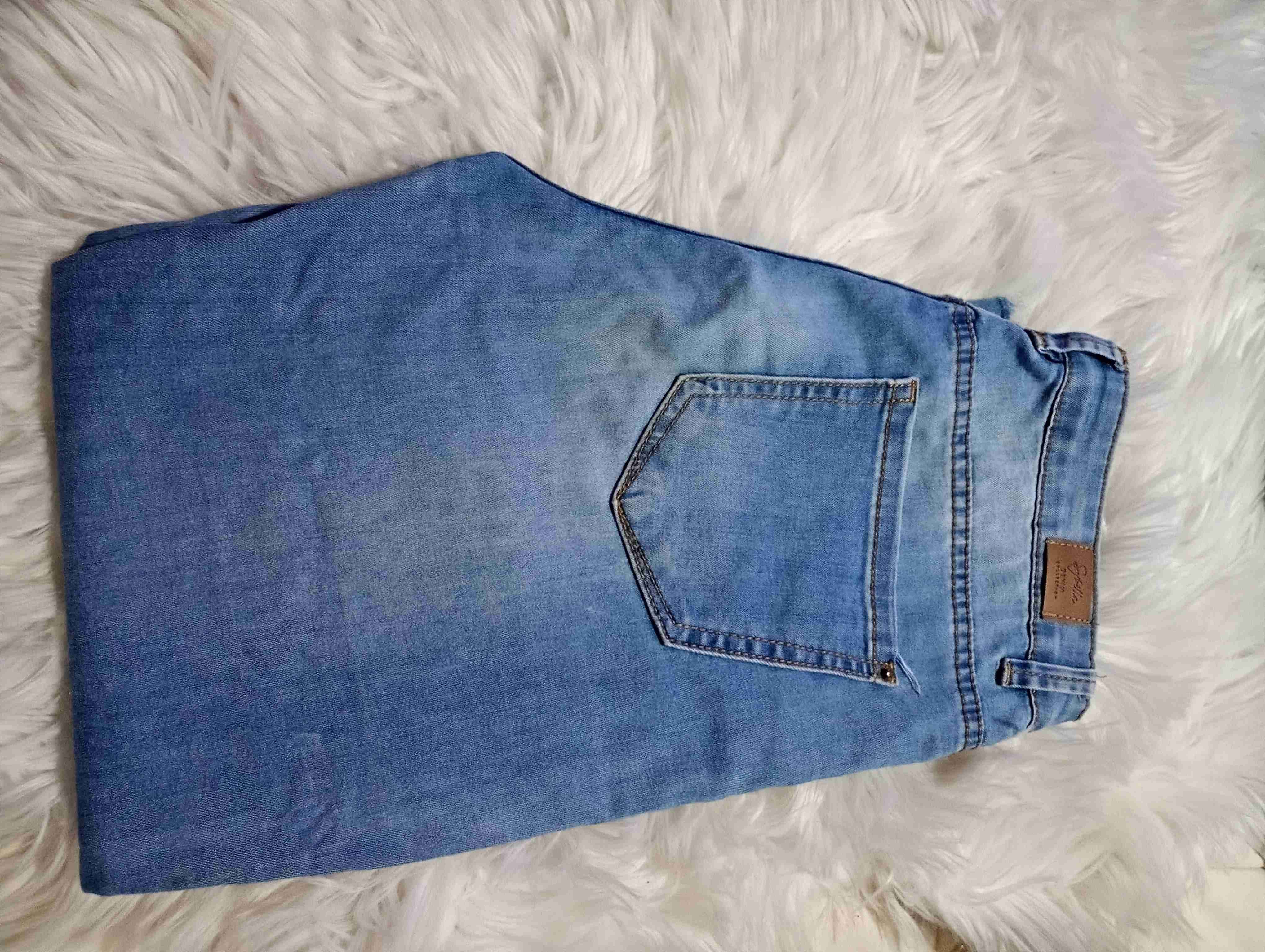 Jeans negros con brillo, jeans rasgados, etc - 4
