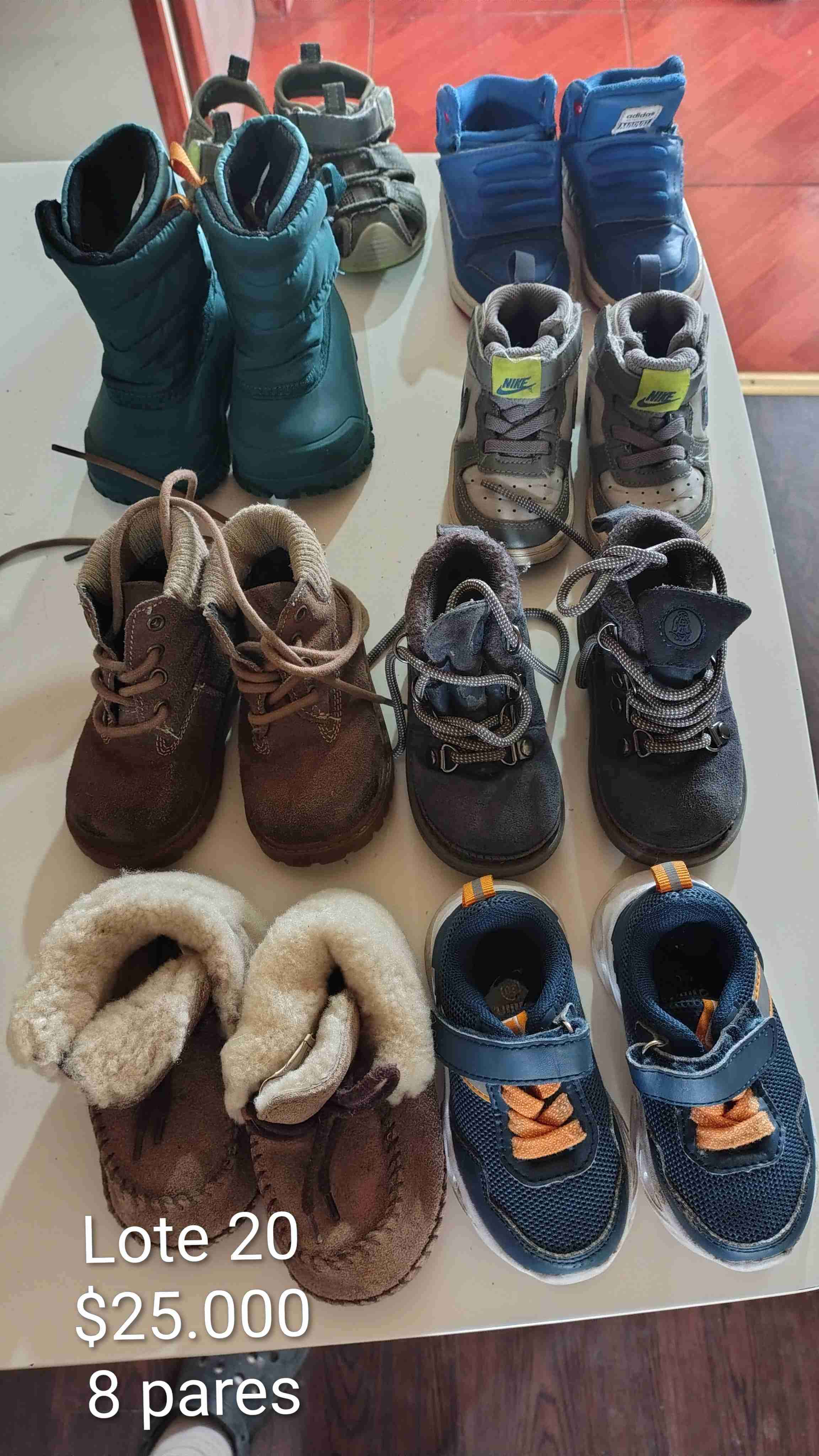 LOTE 20 21 22 23 Zapatos de niños variados - miniatura 2