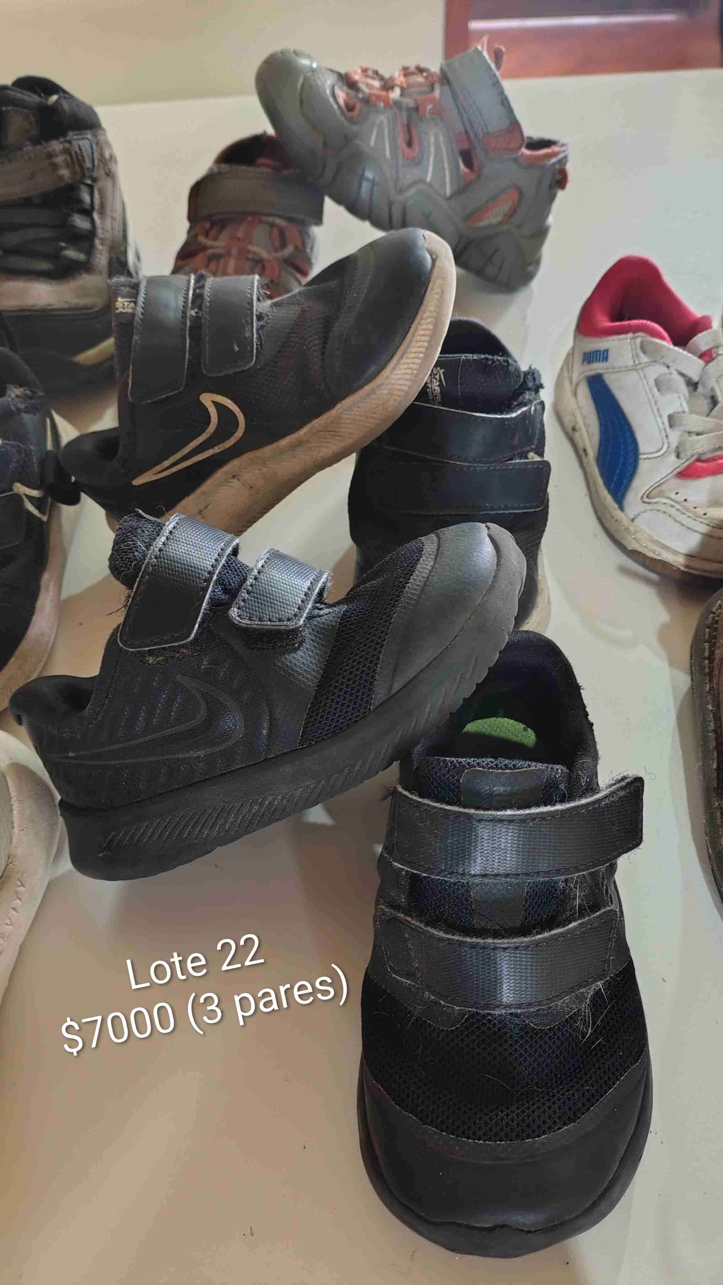 LOTE 20 21 22 23 Zapatos de niños variados - miniatura 3