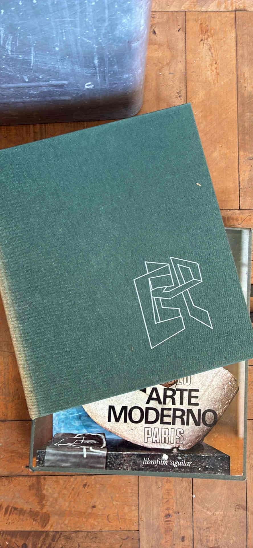 Colección de libros sobre museos - miniatura 5