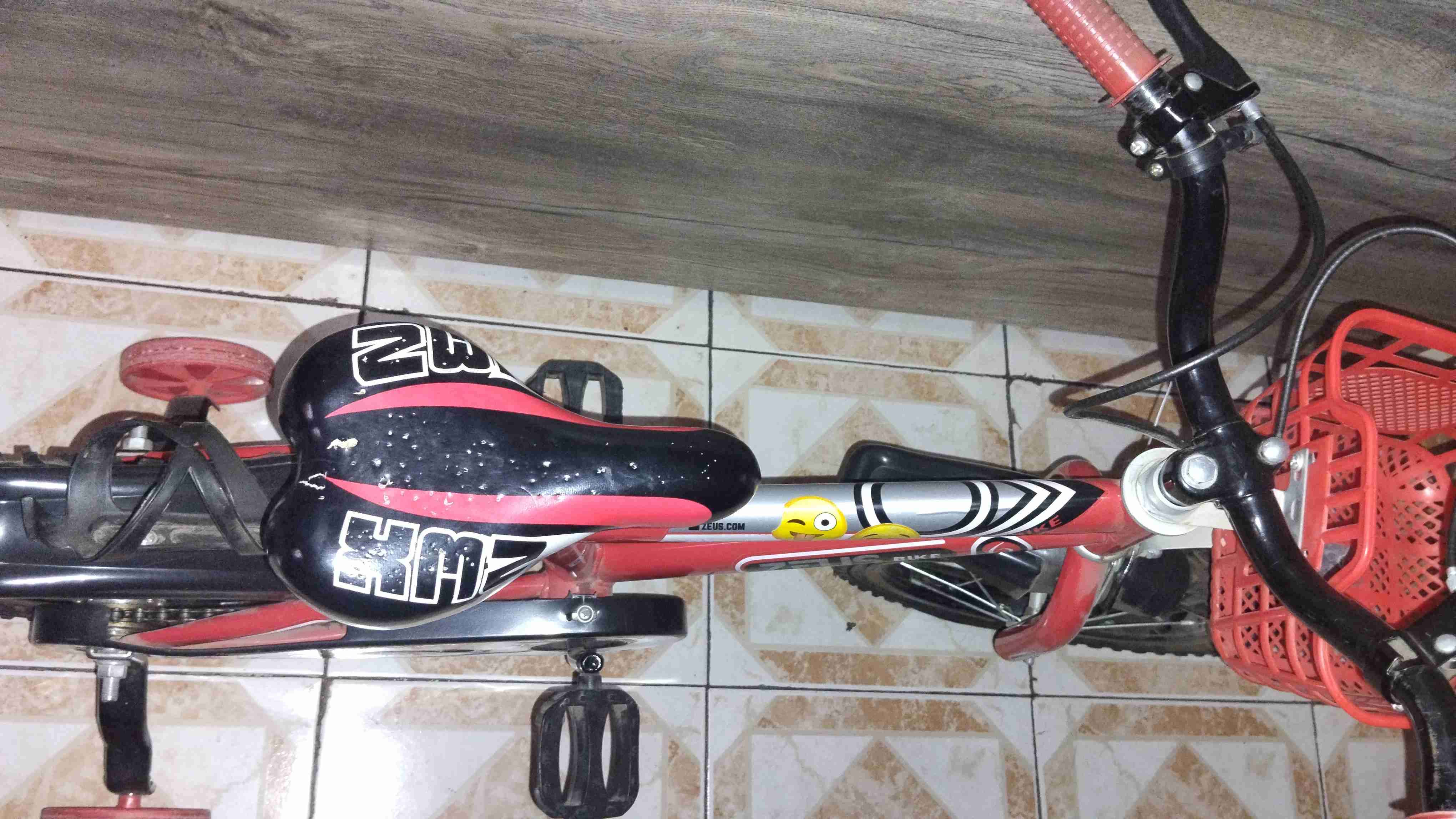 Bicicleta infantil aro12 roja con canasto - 2