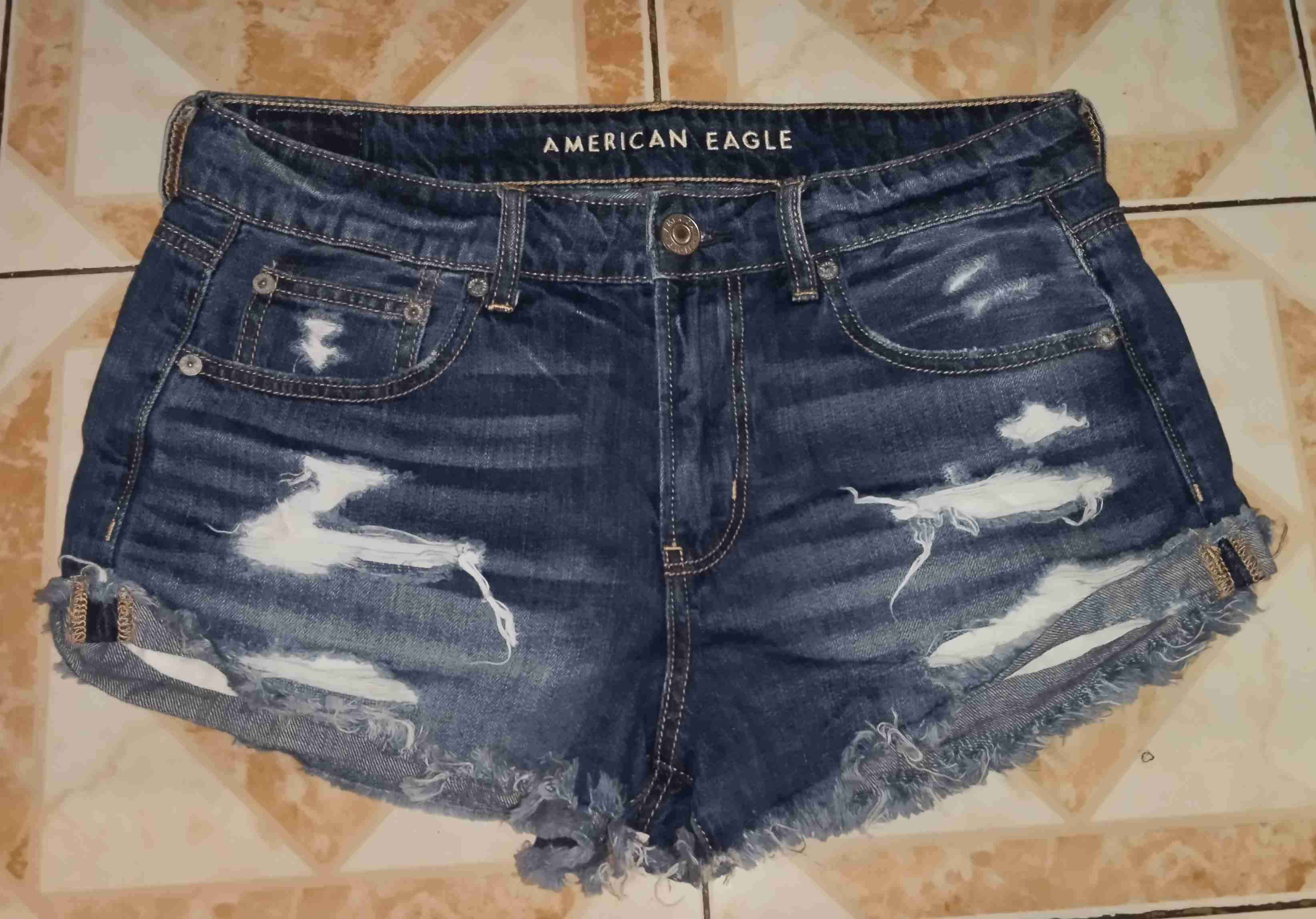 Shorts de mezclilla American Eagle