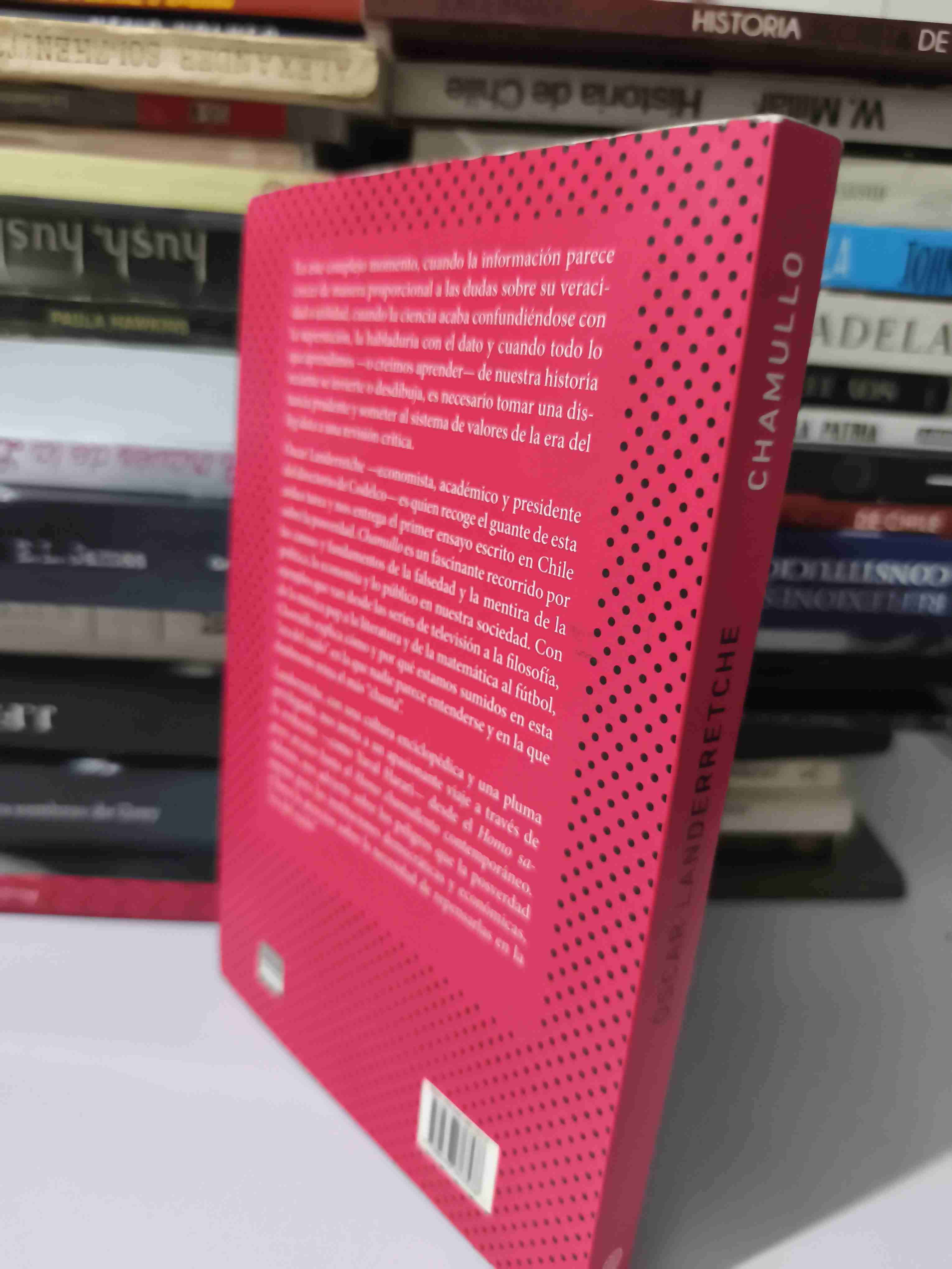 Libro Chamullo de Óscar Landerretche - miniatura 3