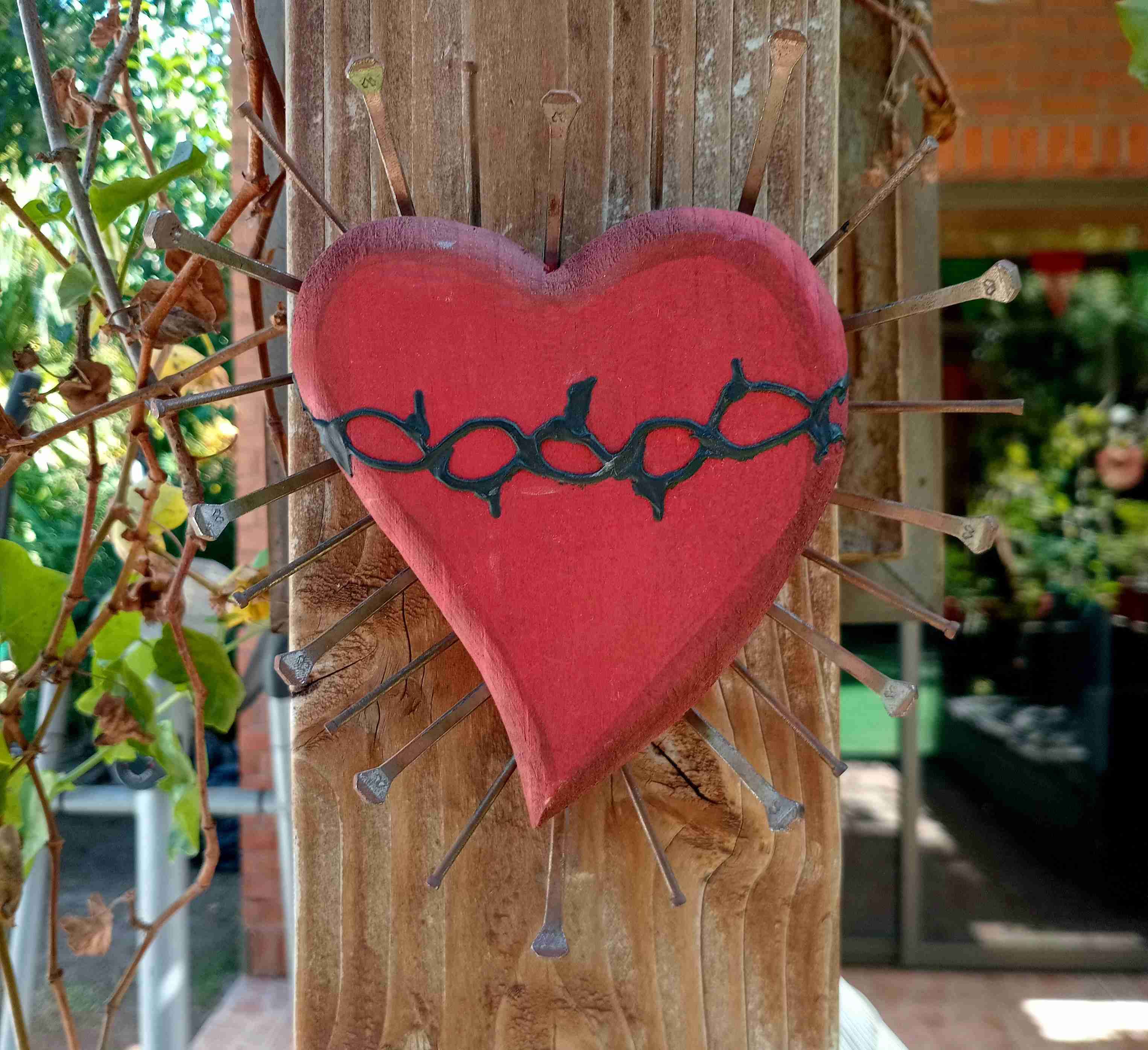 Corazón decorativo de madera