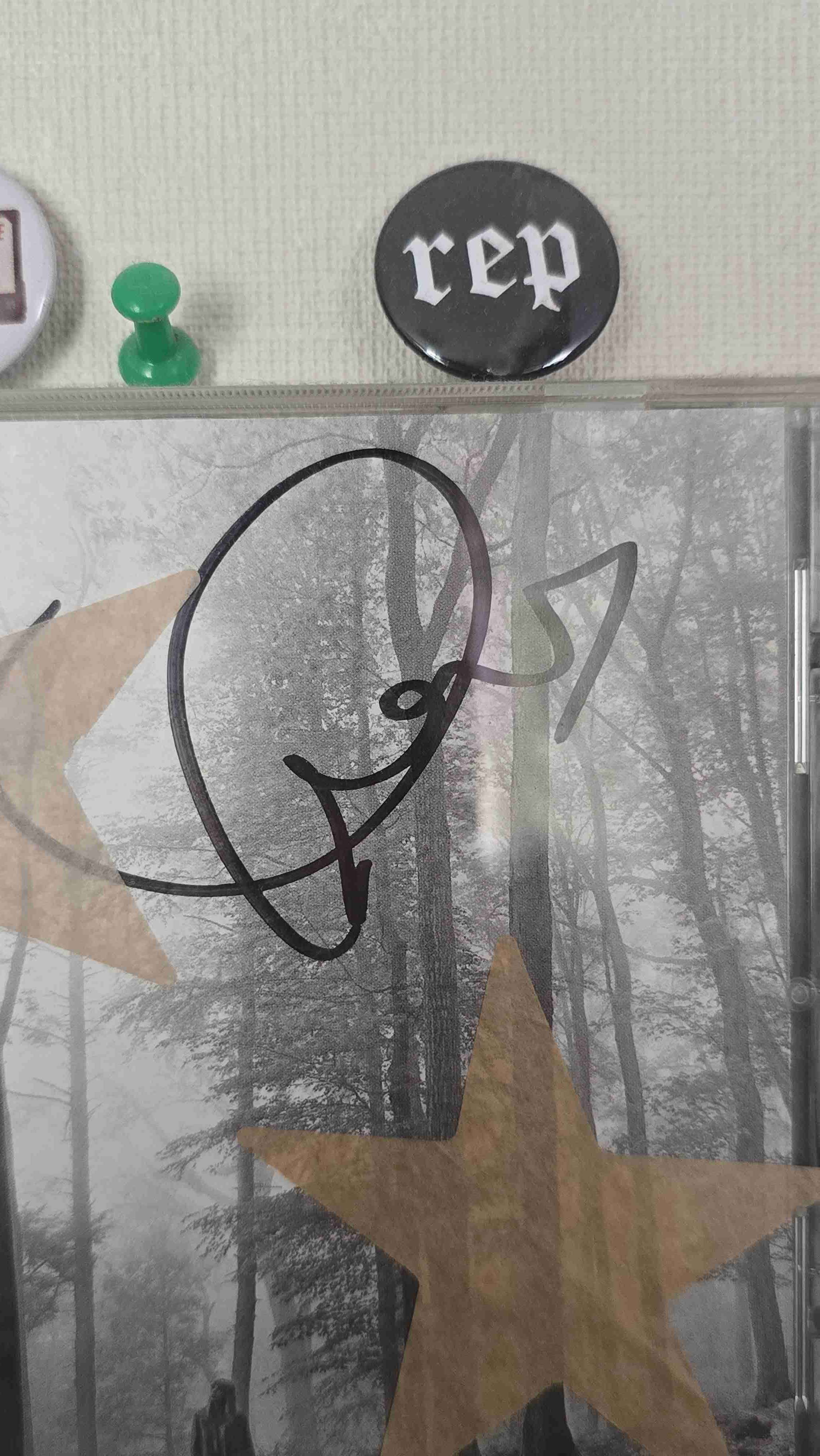 CD folklore Taylor Swift autografiado - miniatura 2