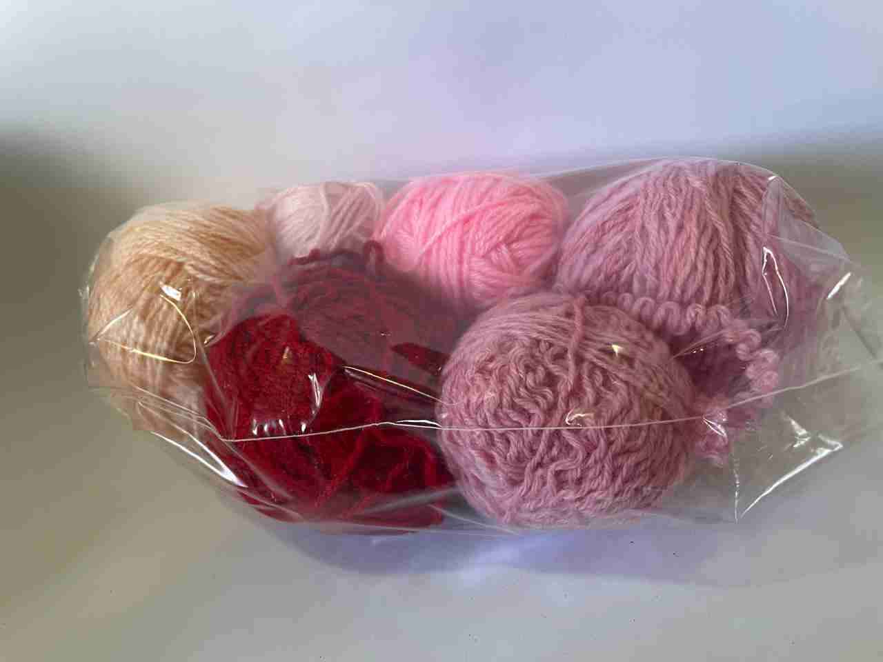 Bolsitas de lanas coloridas - miniatura 3