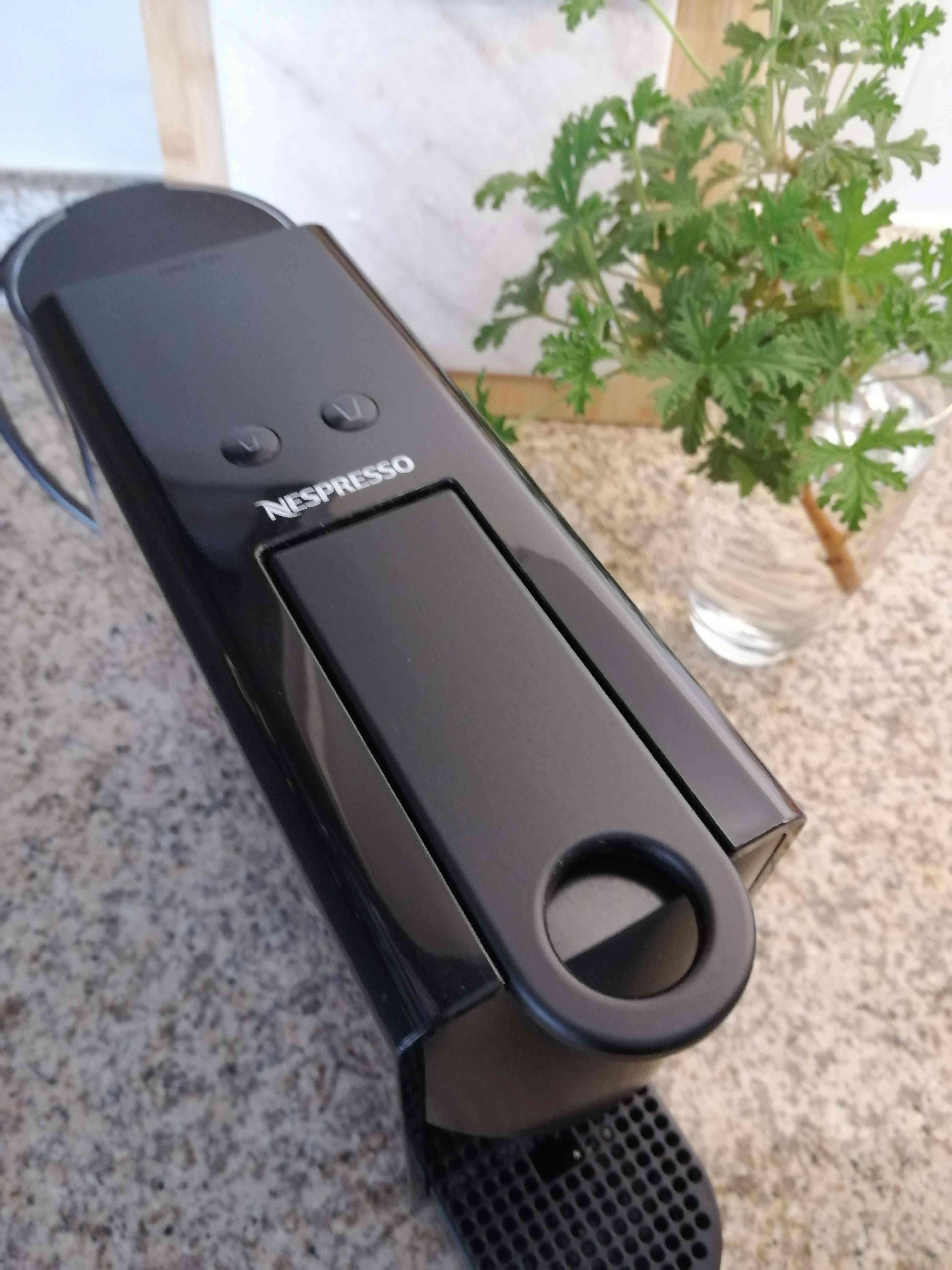 Cafetera Essenza Mini Negra - miniatura 3