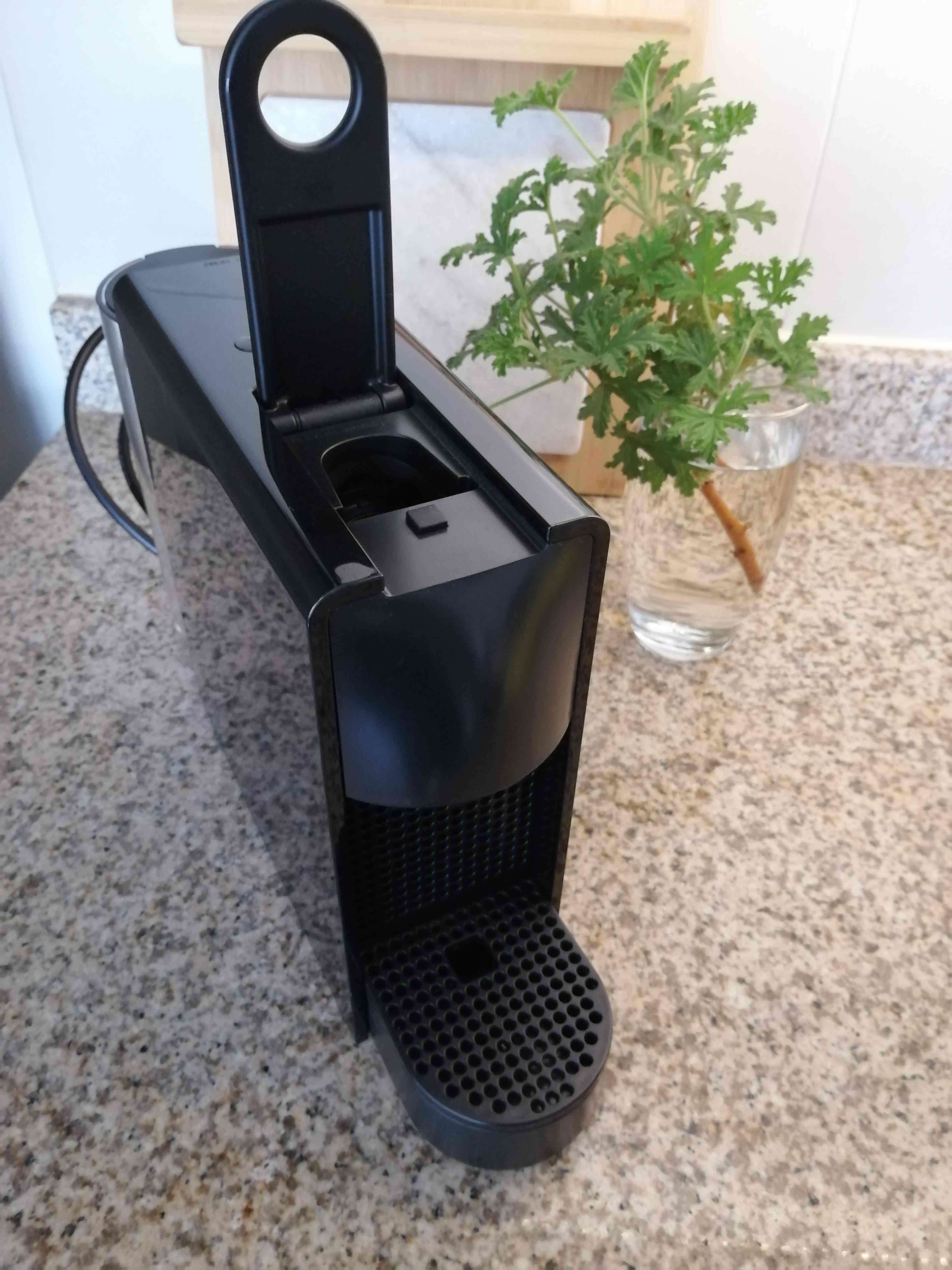 Cafetera Essenza Mini Negra - miniatura 4