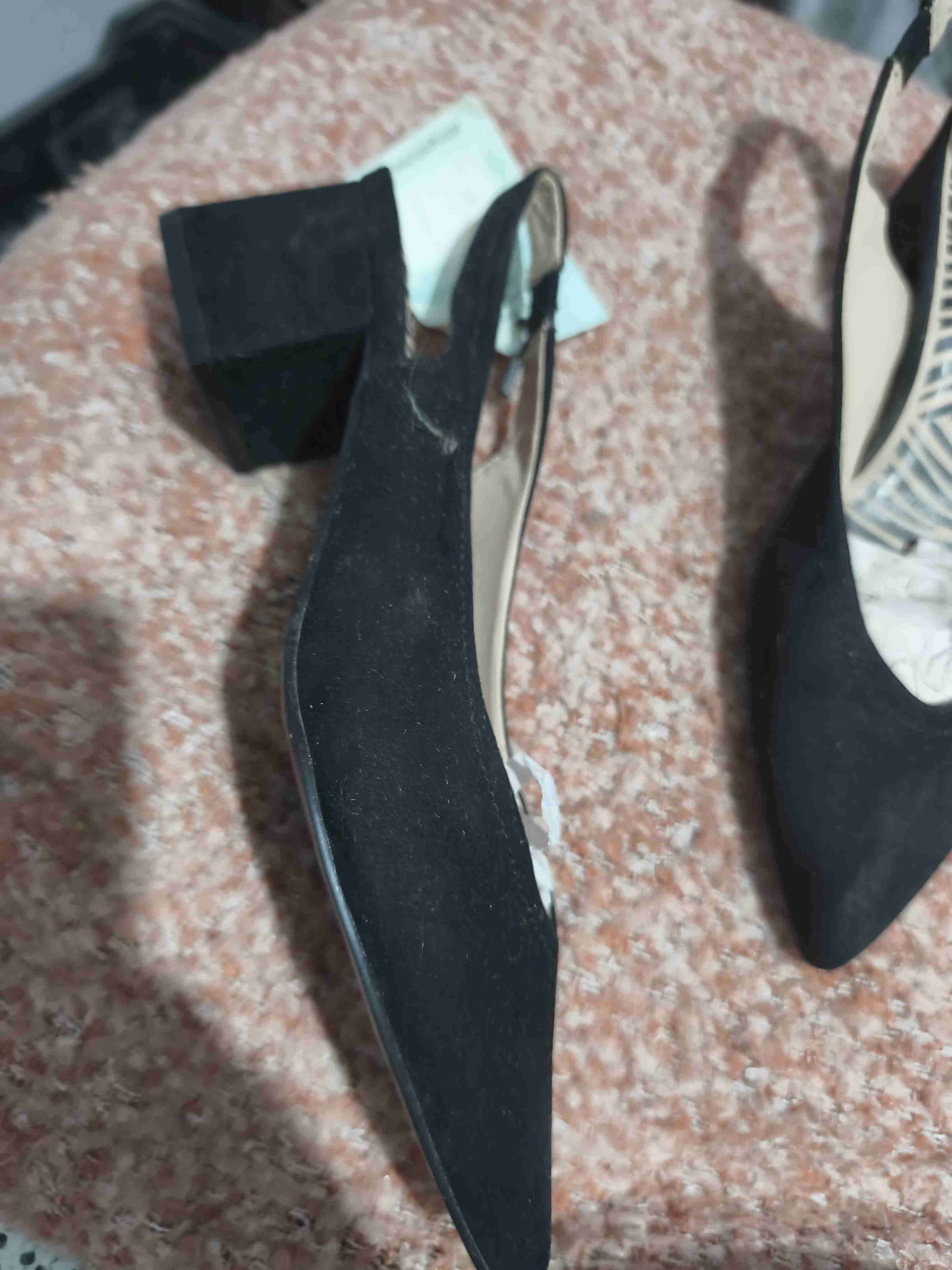 Zapatos negros de punta - miniatura 2