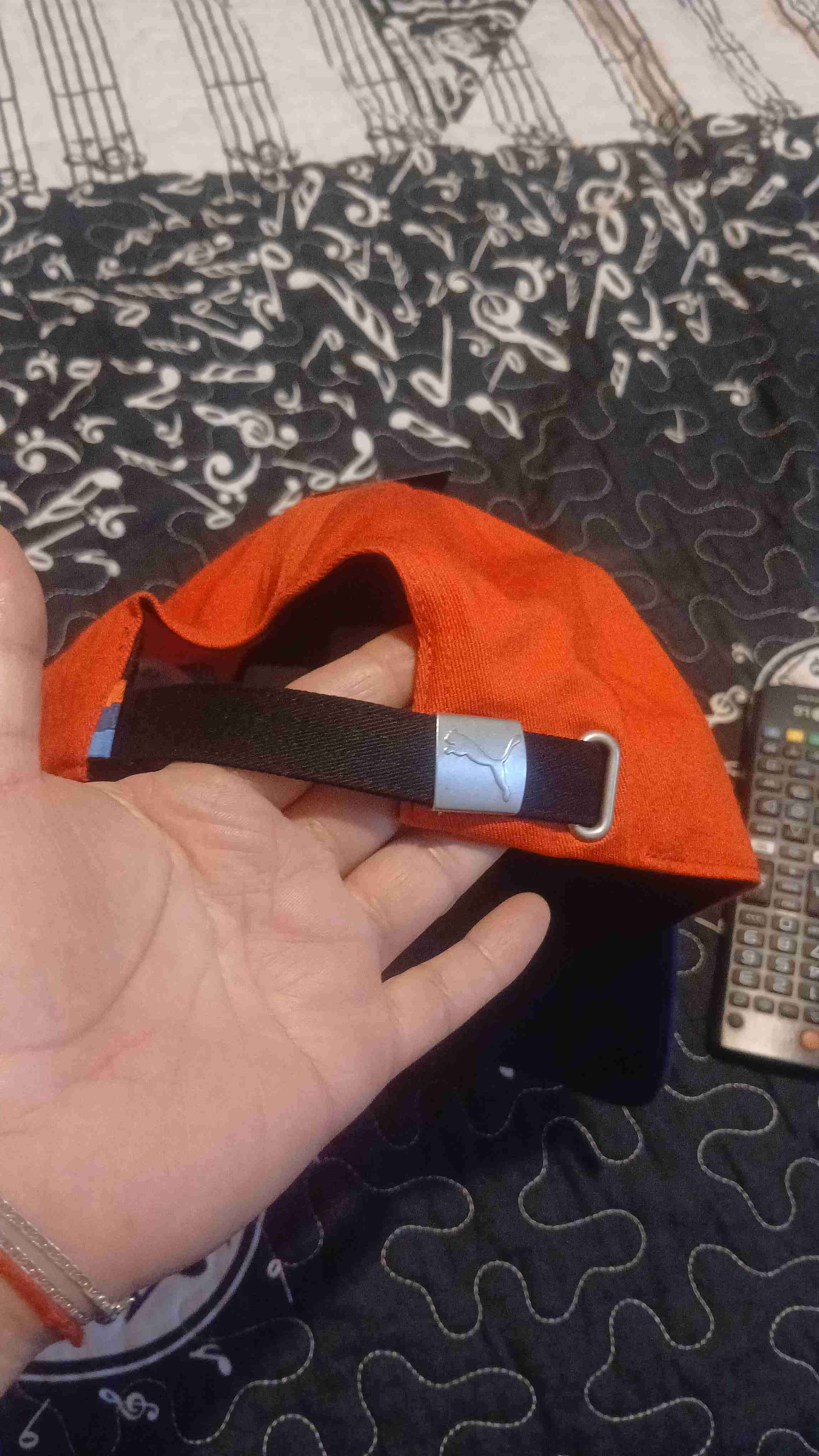 Gorra ajustable roja