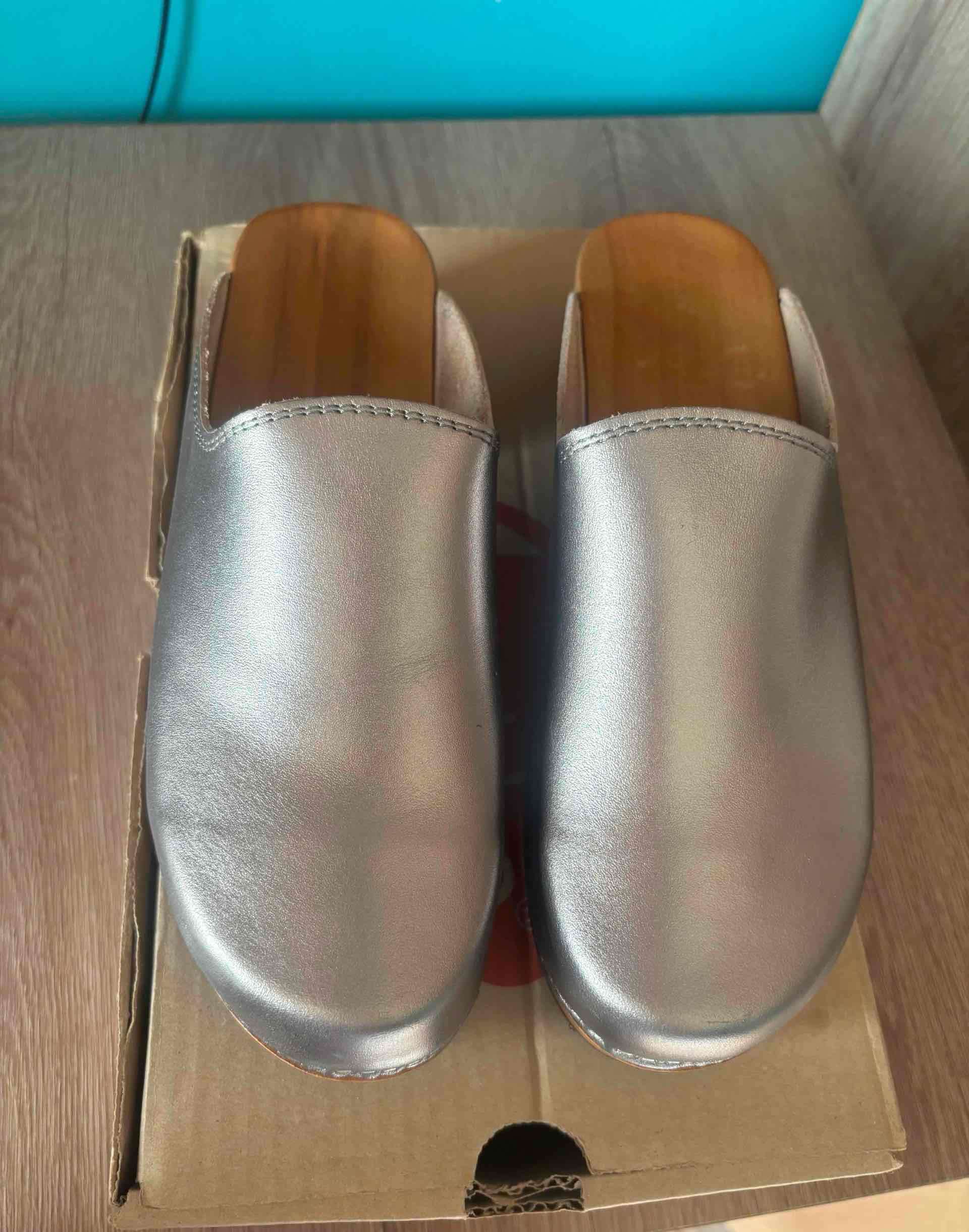 Zuecos Kebba plateados de madera - miniatura 2