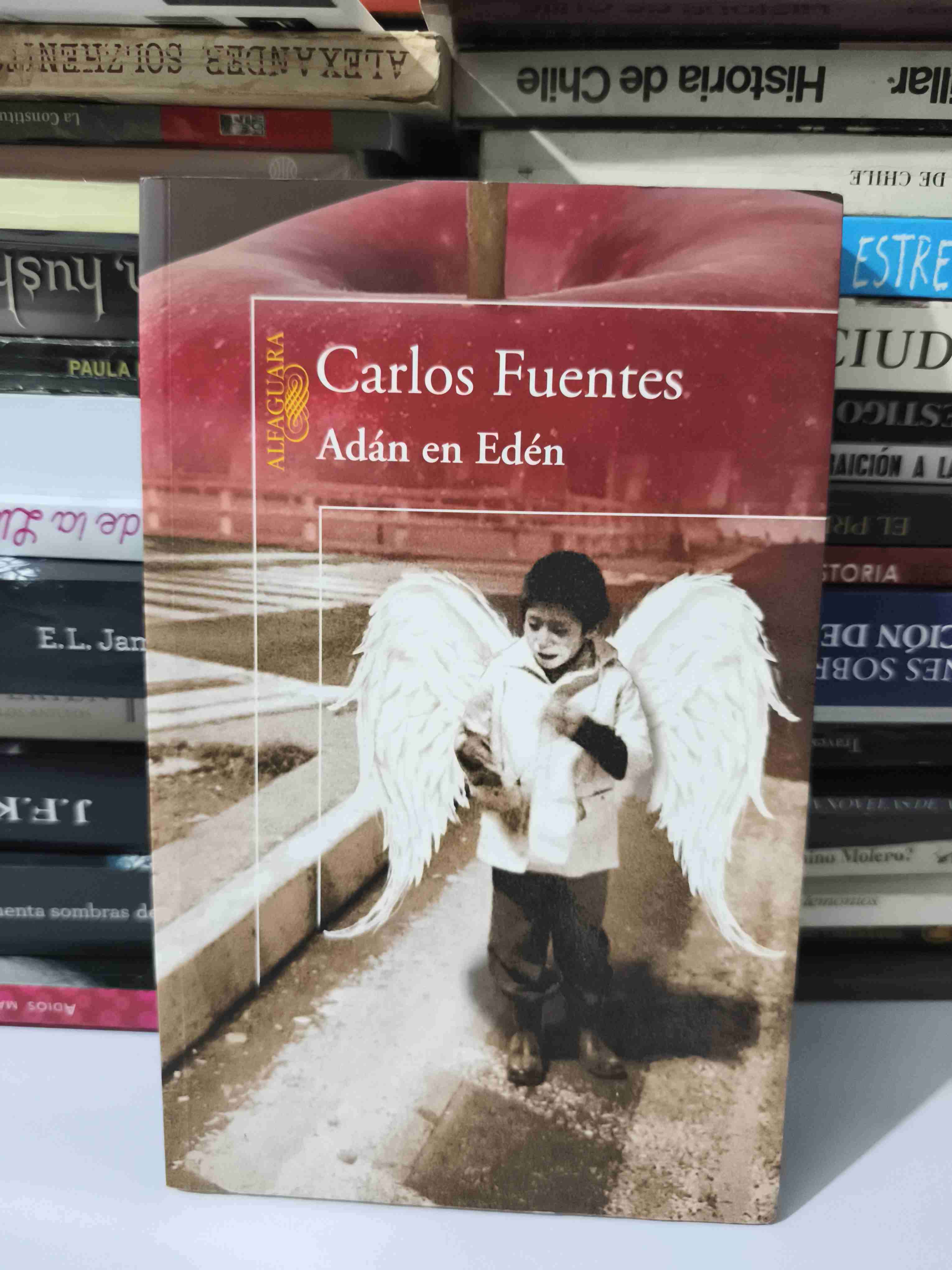 Libro 'Adán en Edén' de Carlos Fuentes