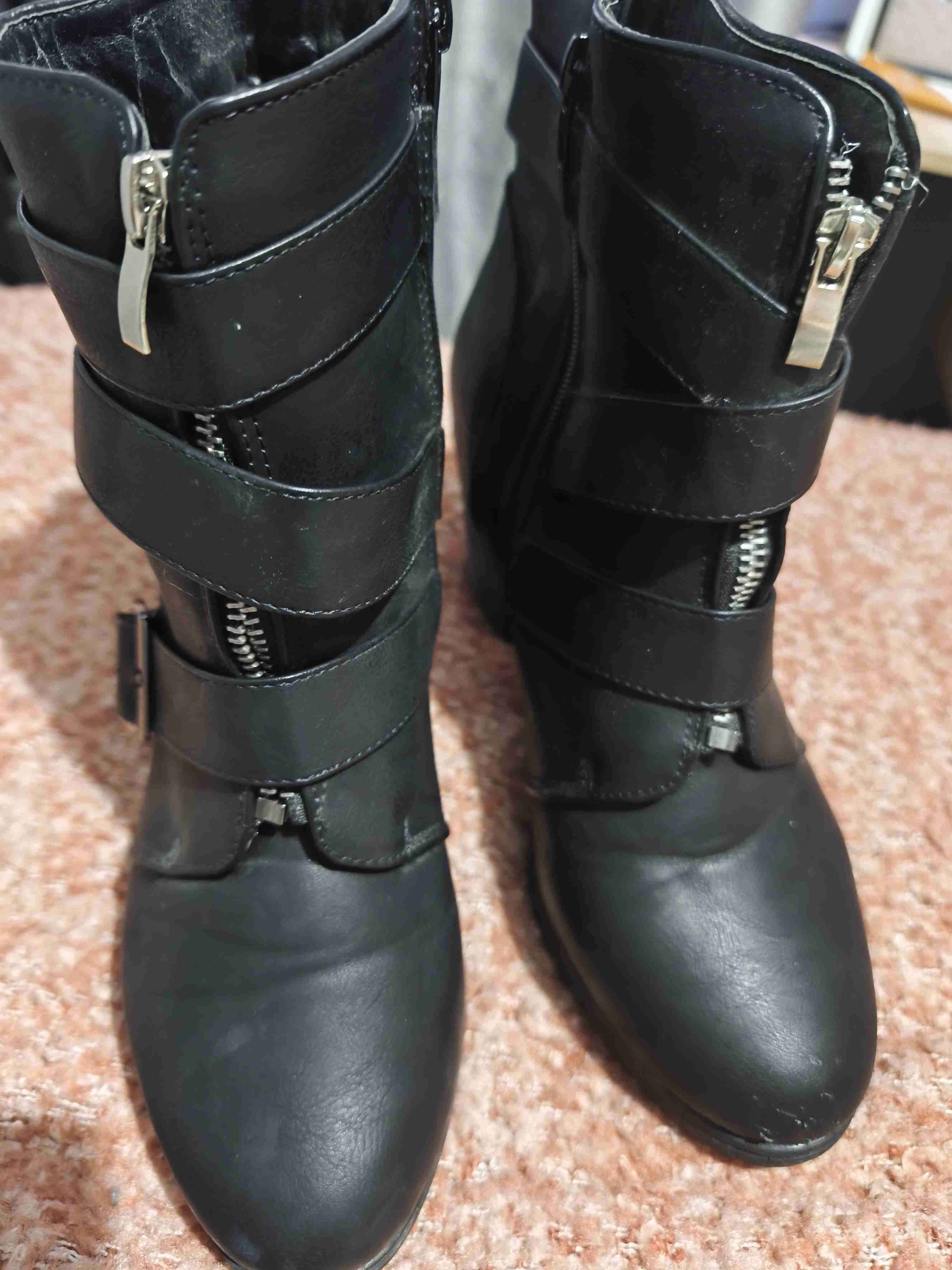 Botines de cuero negros con hebillas - miniatura 3