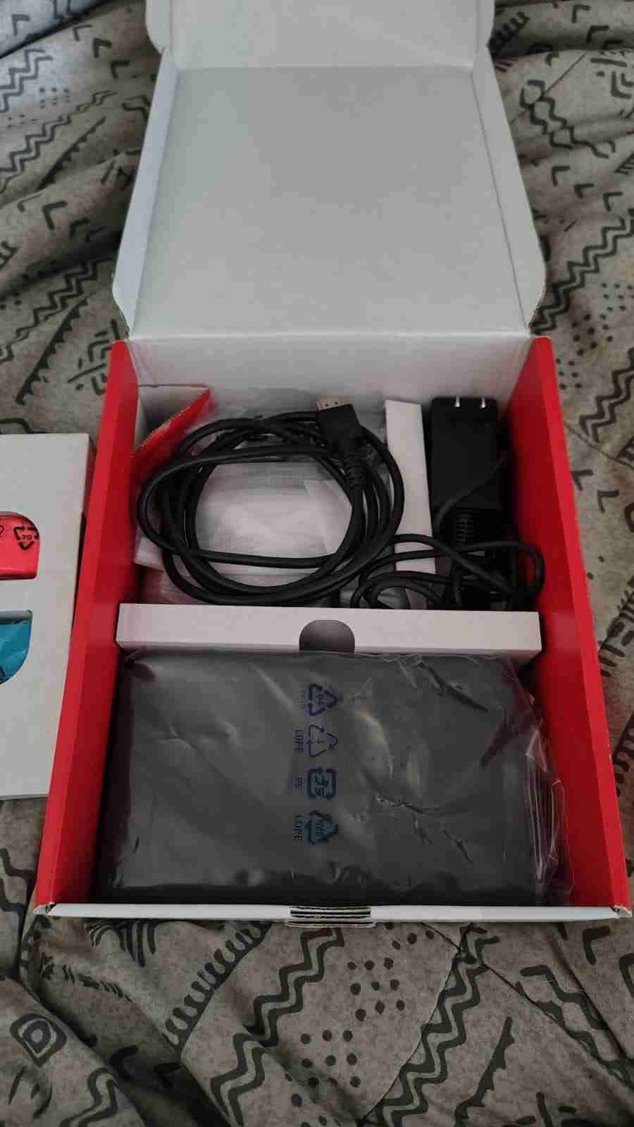 Consola Nintendo Switch OLED - miniatura 3