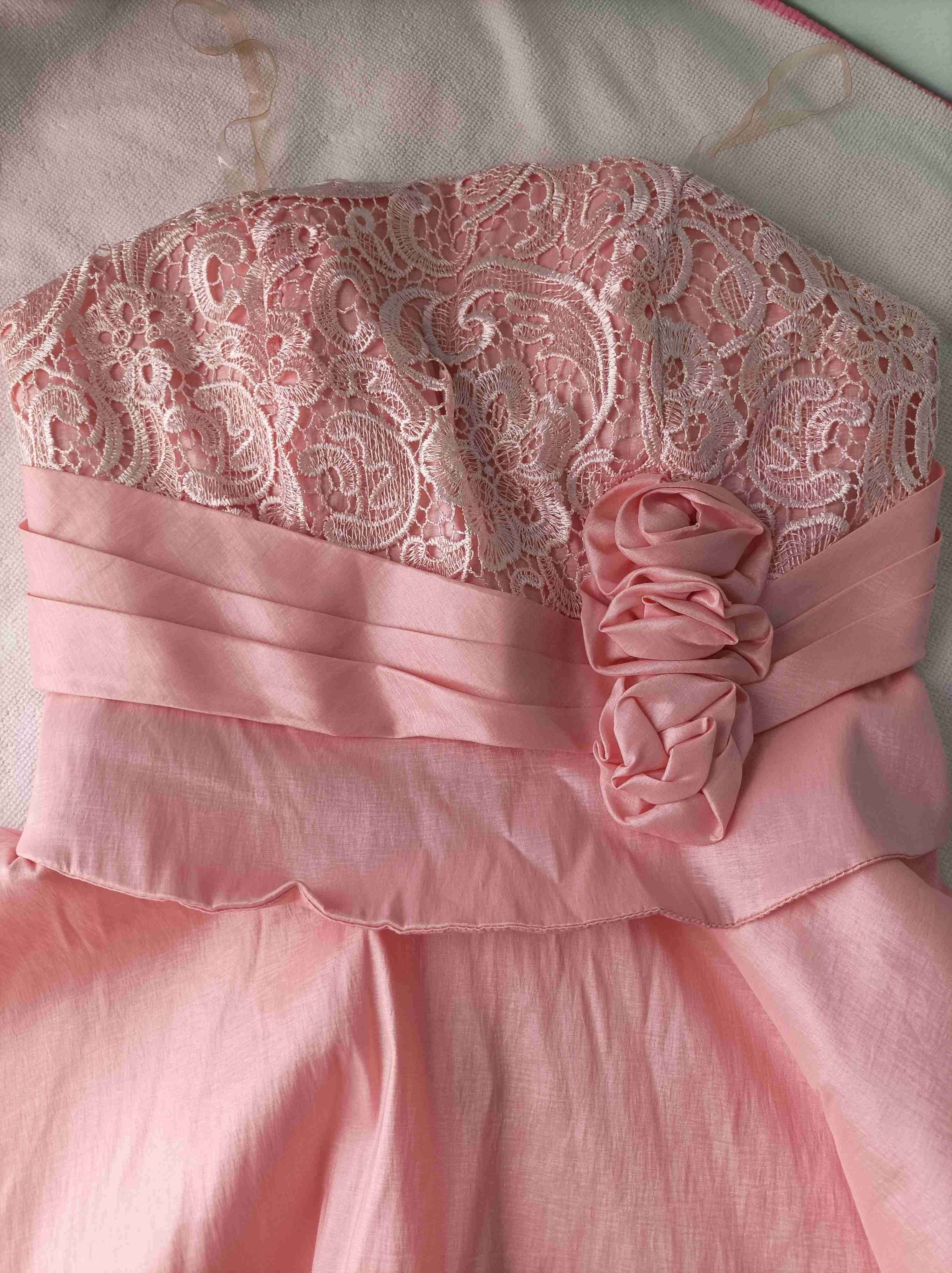 Vestido strapless rosado elegante - miniatura 2