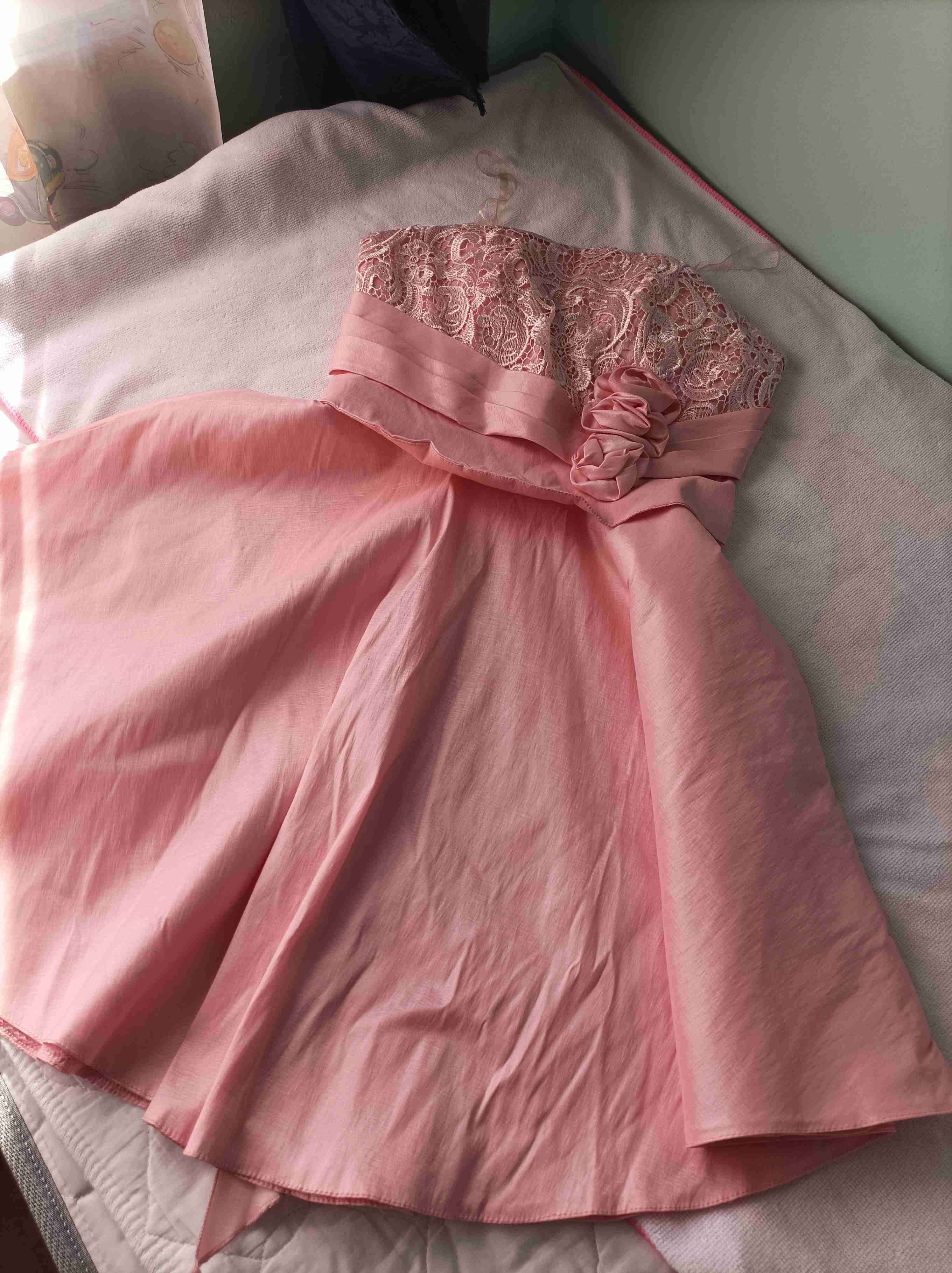 Vestido strapless rosado elegante - miniatura 3