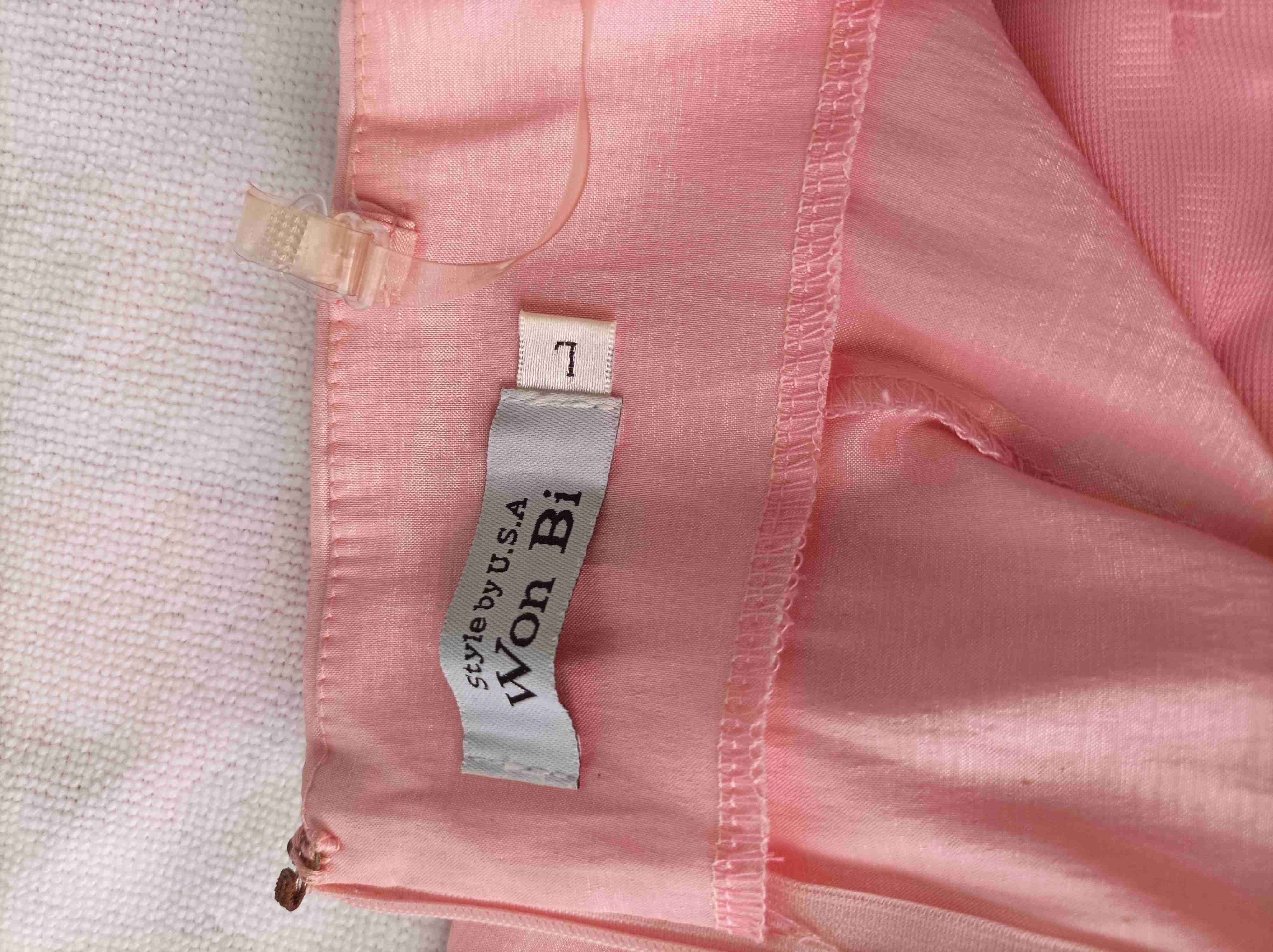 Vestido strapless rosado elegante - miniatura 5