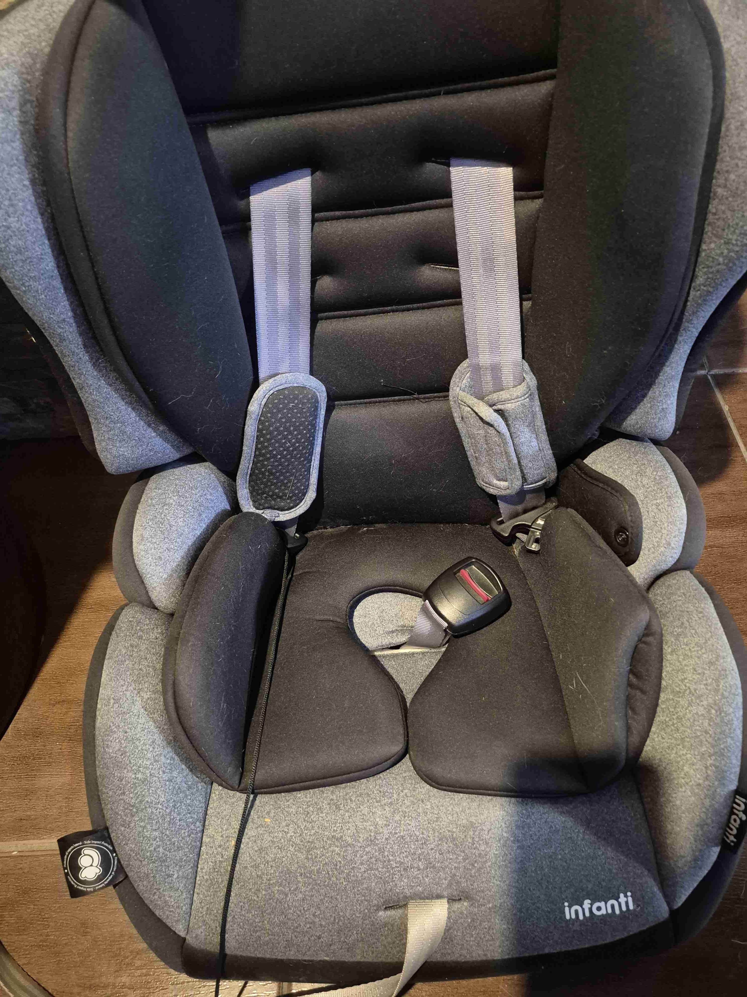 Silla Butaca de auto 6M a 12 an̈os negra Infanti - 4