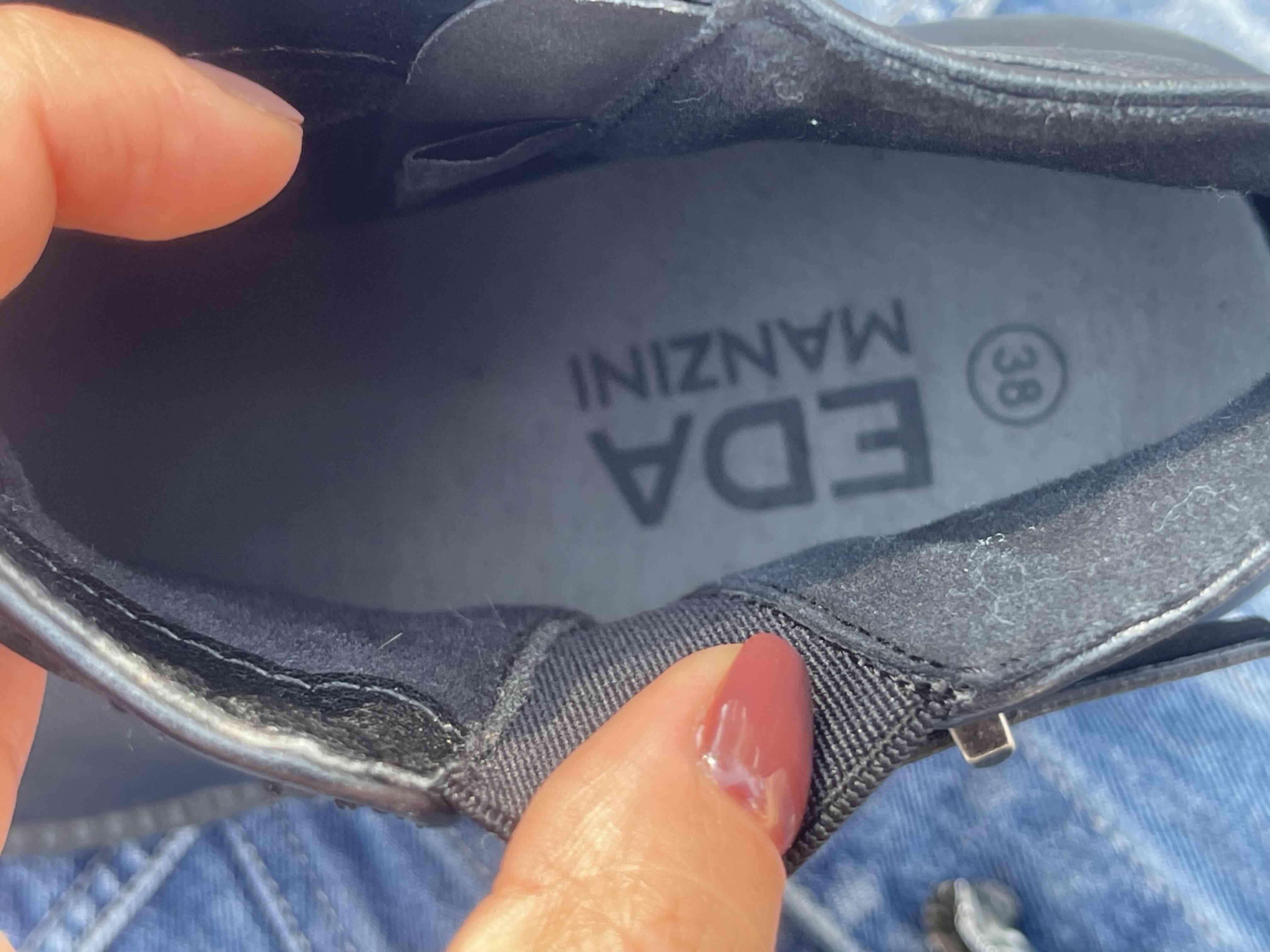 Botín negro con hebilla - miniatura 4