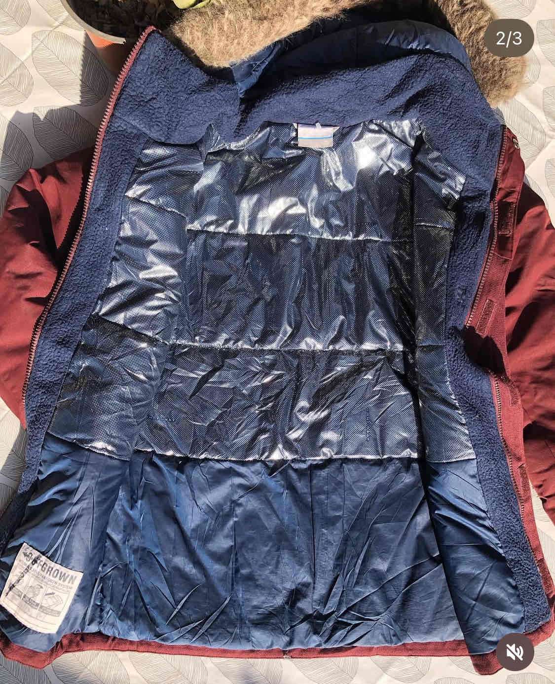 Parka Columbia roja con capucha - miniatura 3