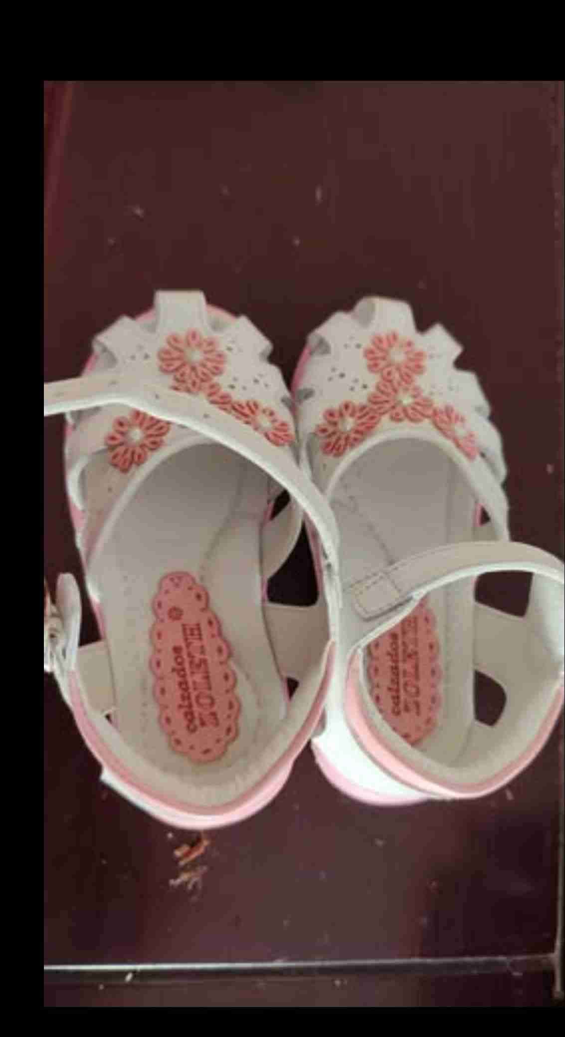 Sandalias rosadas infantiles - miniatura 4