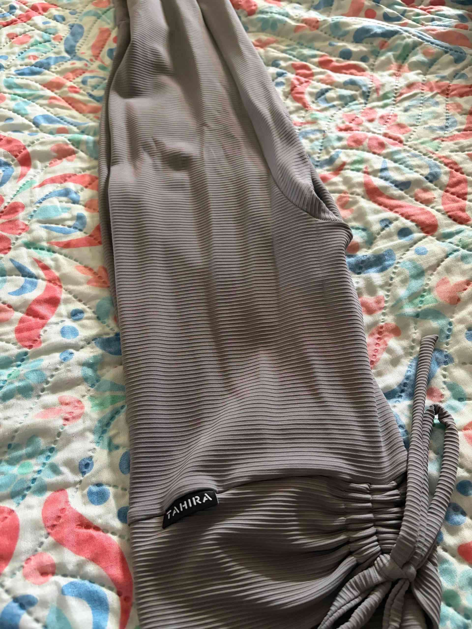 Leggins gris con lazo frontal - miniatura 3