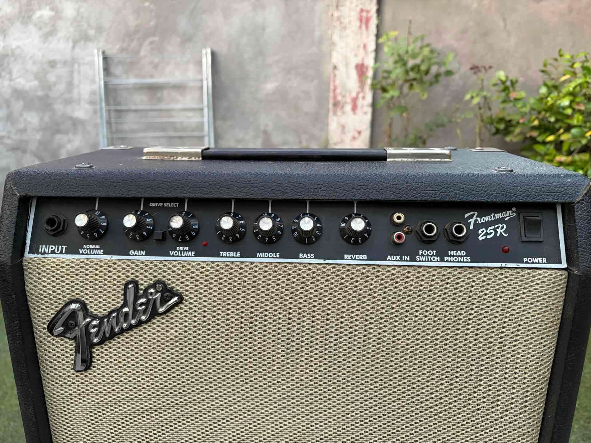 Amplificador Fender Frontman 25R - miniatura 4