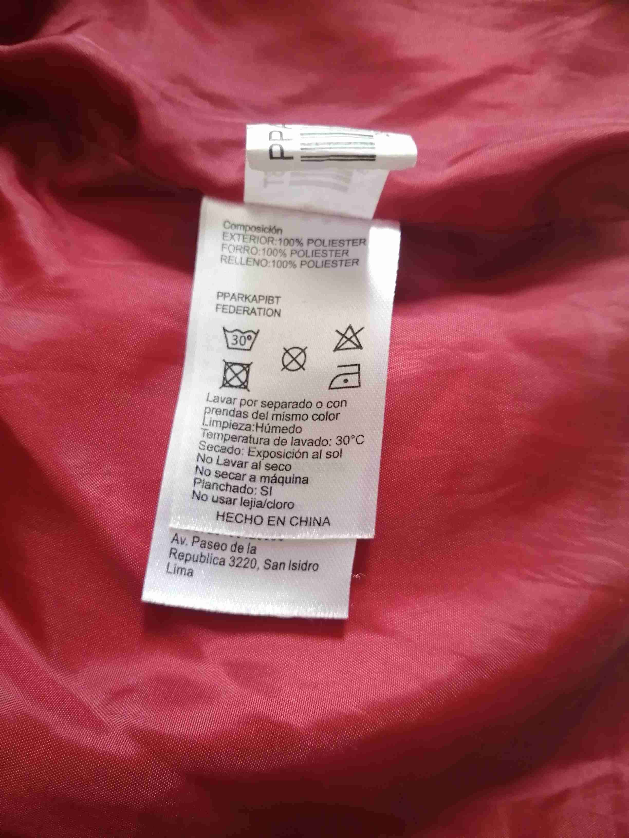 Chaqueta acolchada roja infantil - miniatura 6