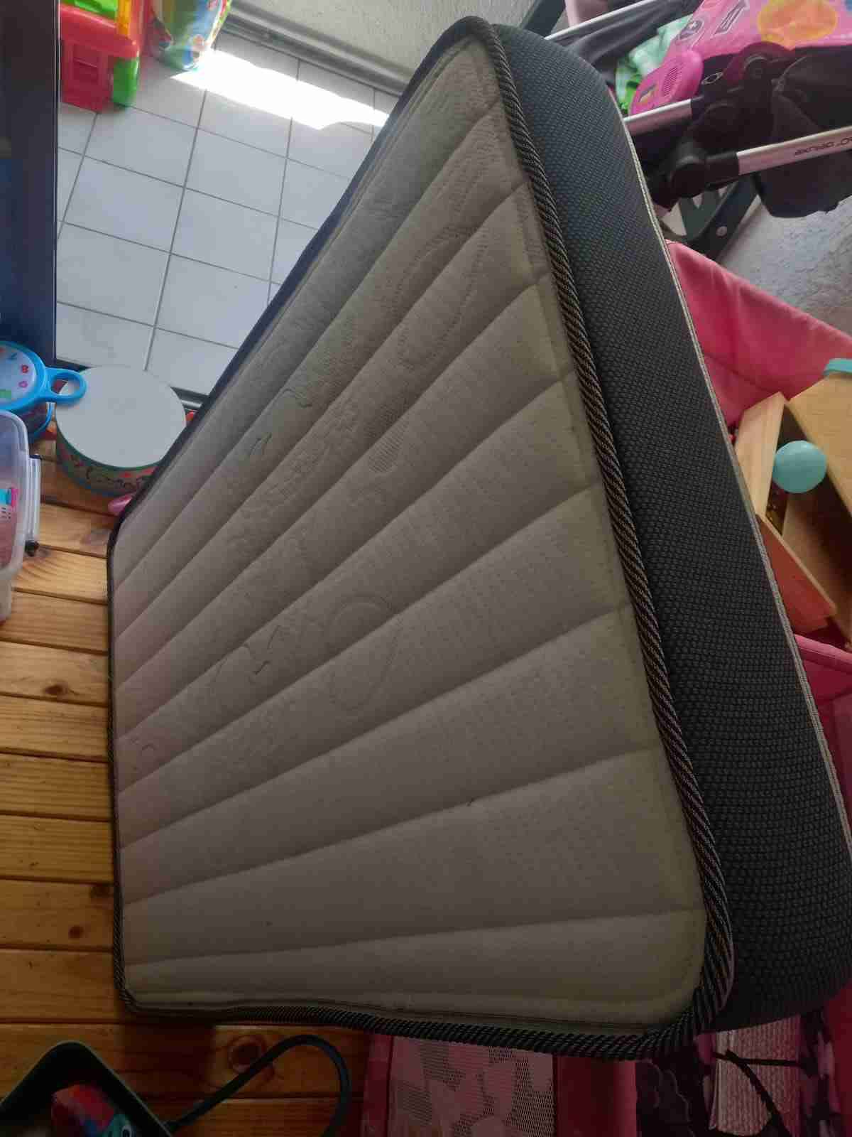 Cuna corral rosada Fisher-Price Más Colchón FLEX - miniatura 4