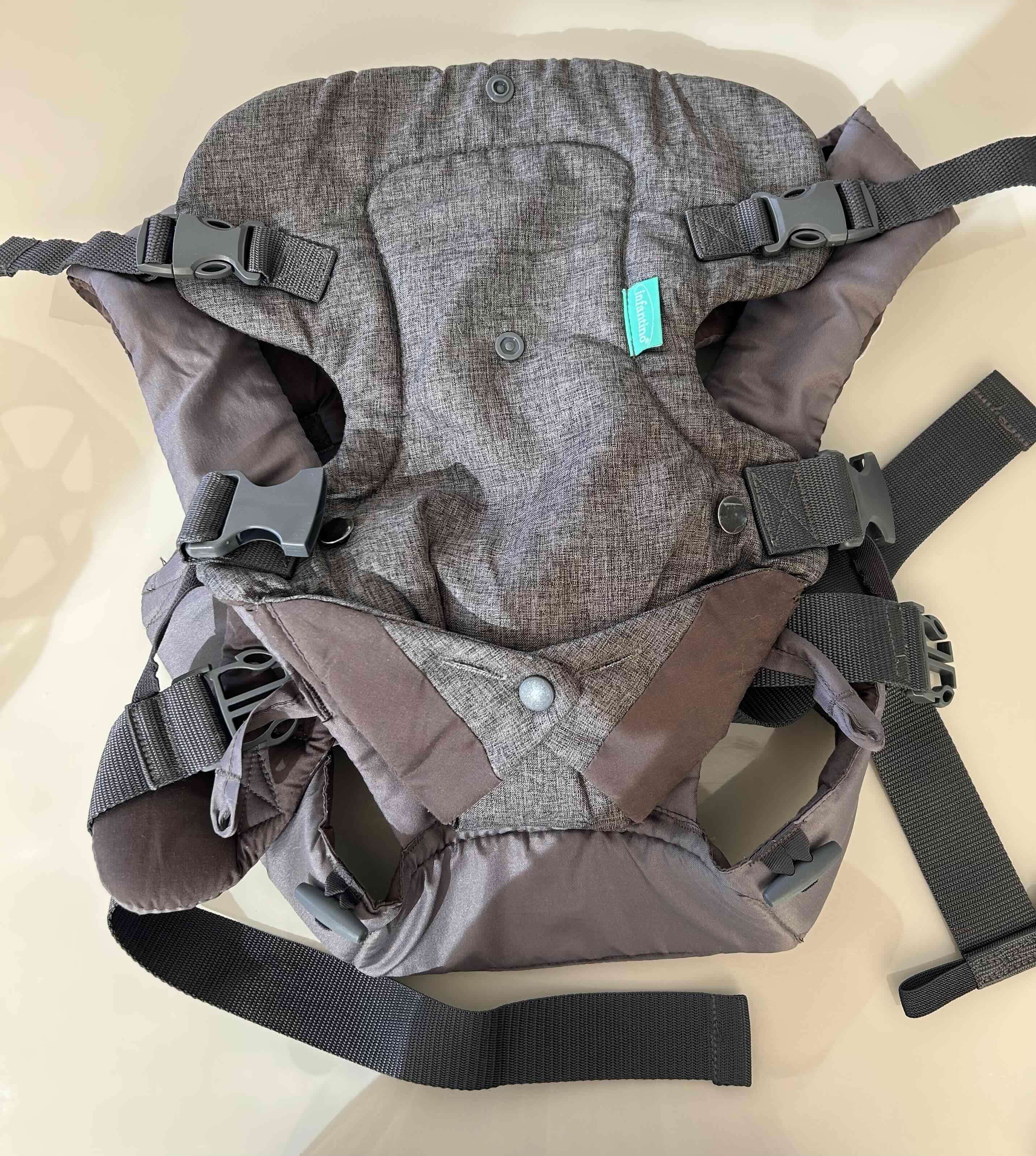 Mochila porta bebé gris Infantino - 1