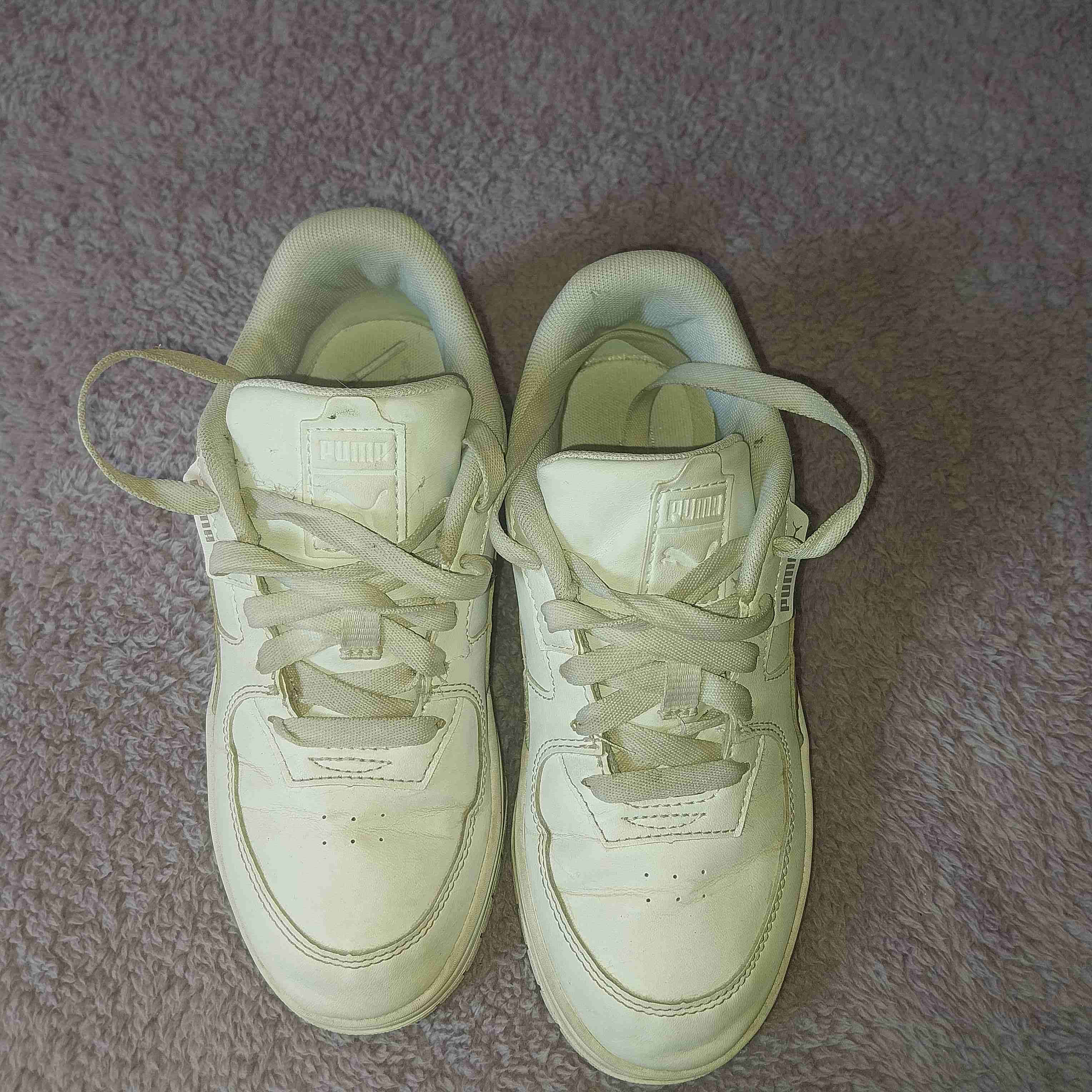 Zapatillas blancas con detalles holográficos - miniatura 2