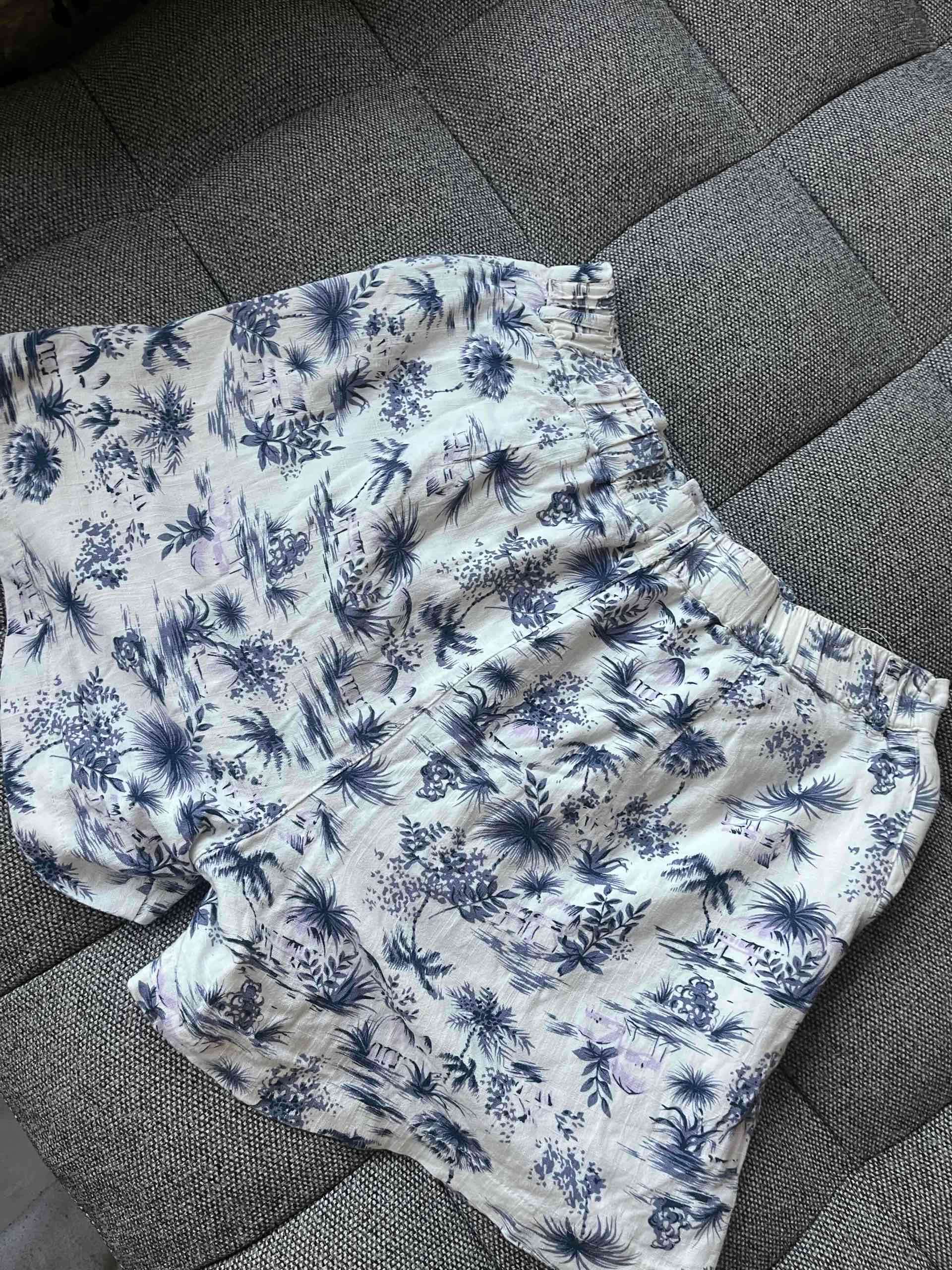 Shorts estampados azul y blanco - miniatura 2