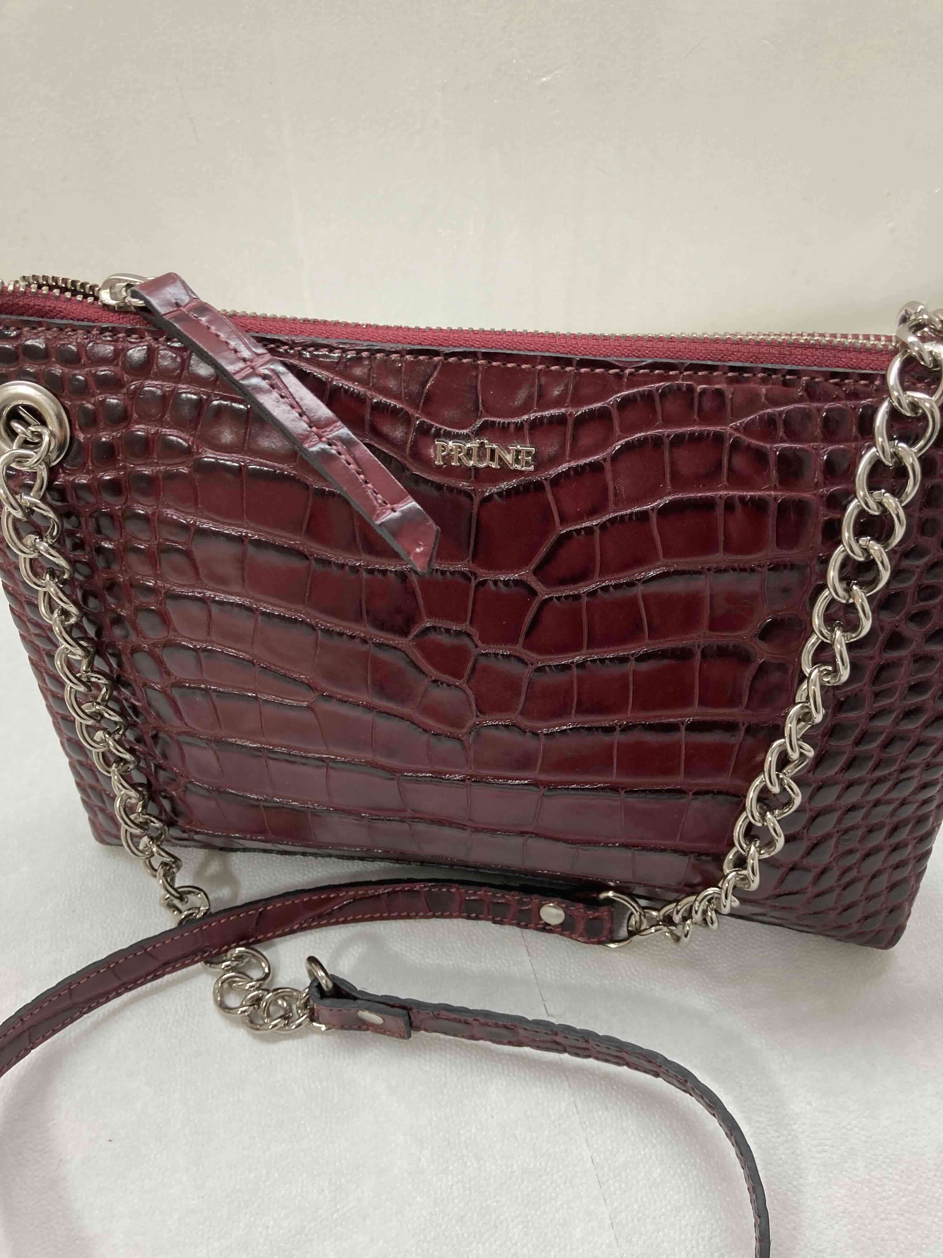 Cartera Prüne burdeo con cadena. - miniatura 2