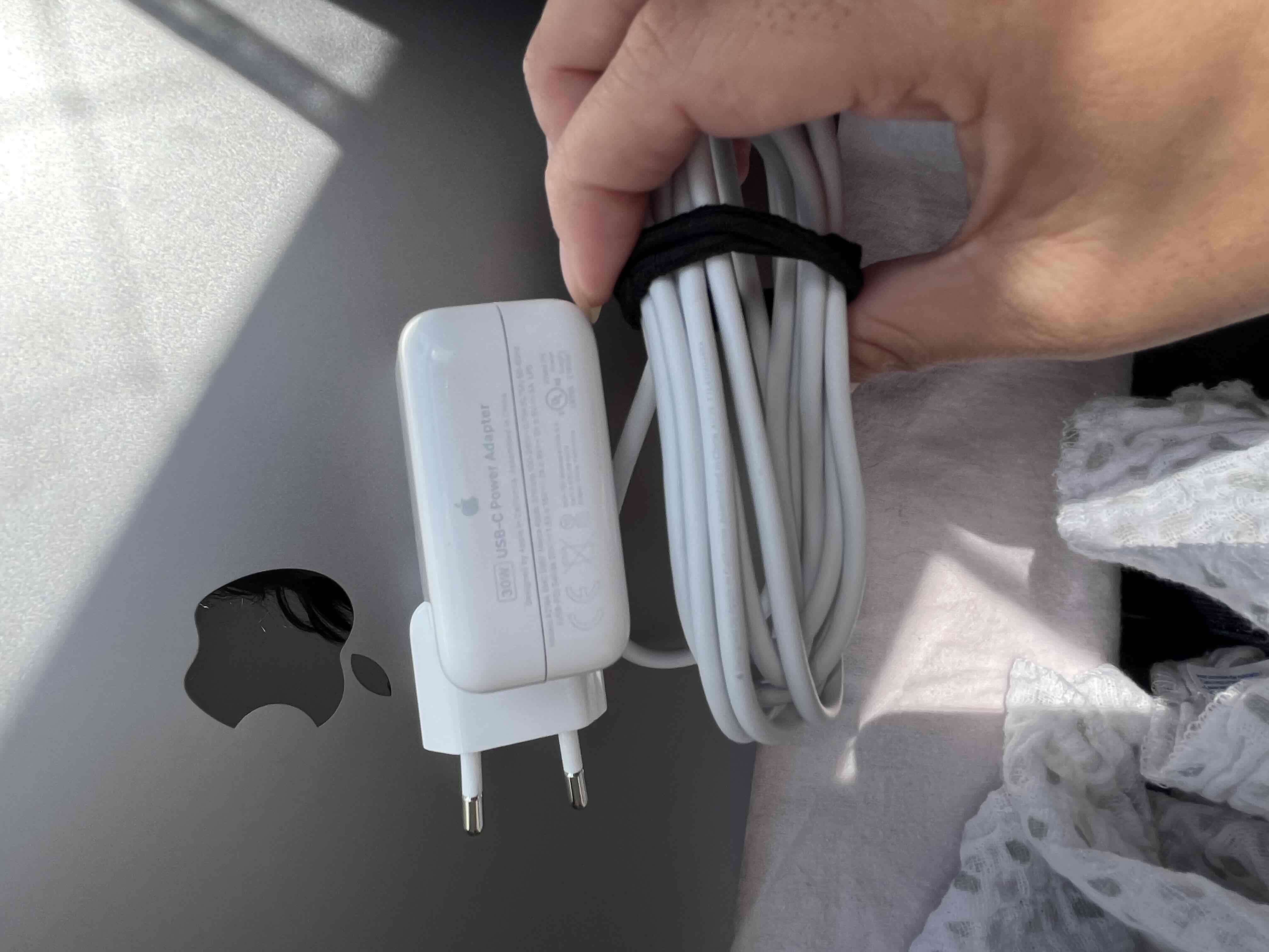 Macbook air 2020 13.3” - miniatura 2