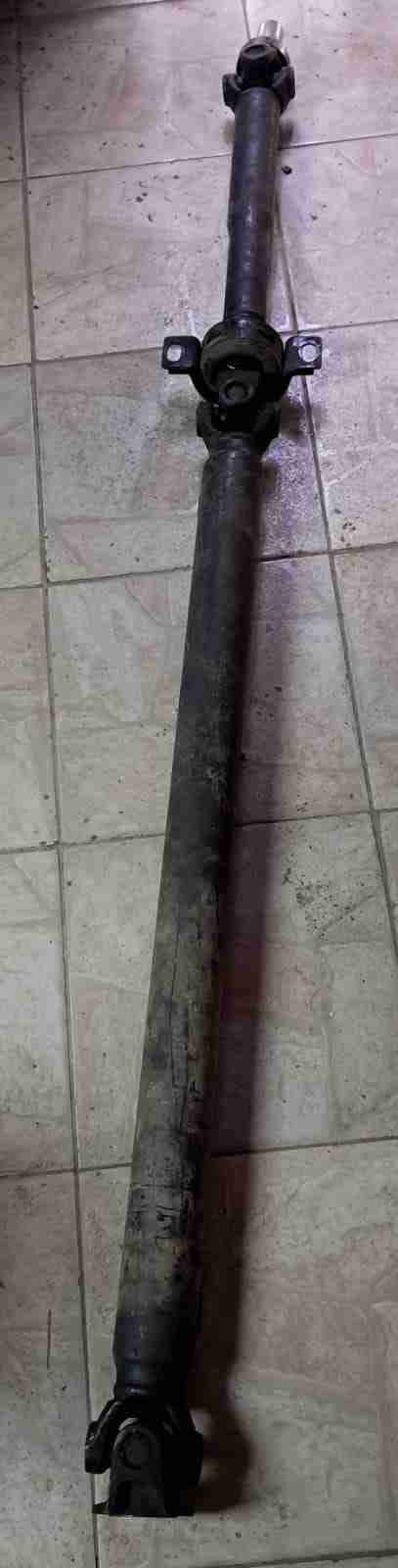 Arbol de transmisión usado y 4 llantas con sus neu - miniatura 1