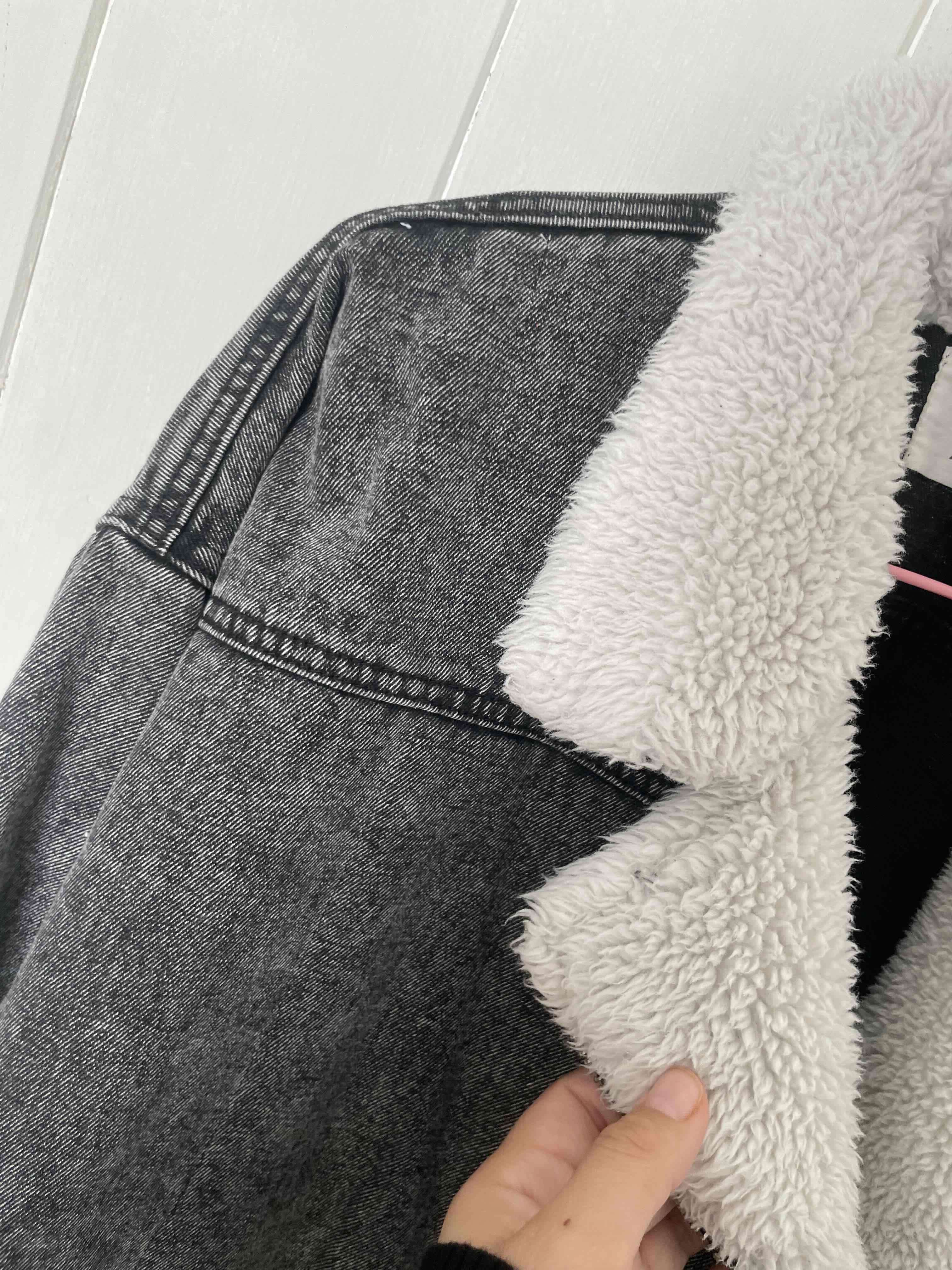 Chaqueta denim con forro de sherpa - miniatura 2