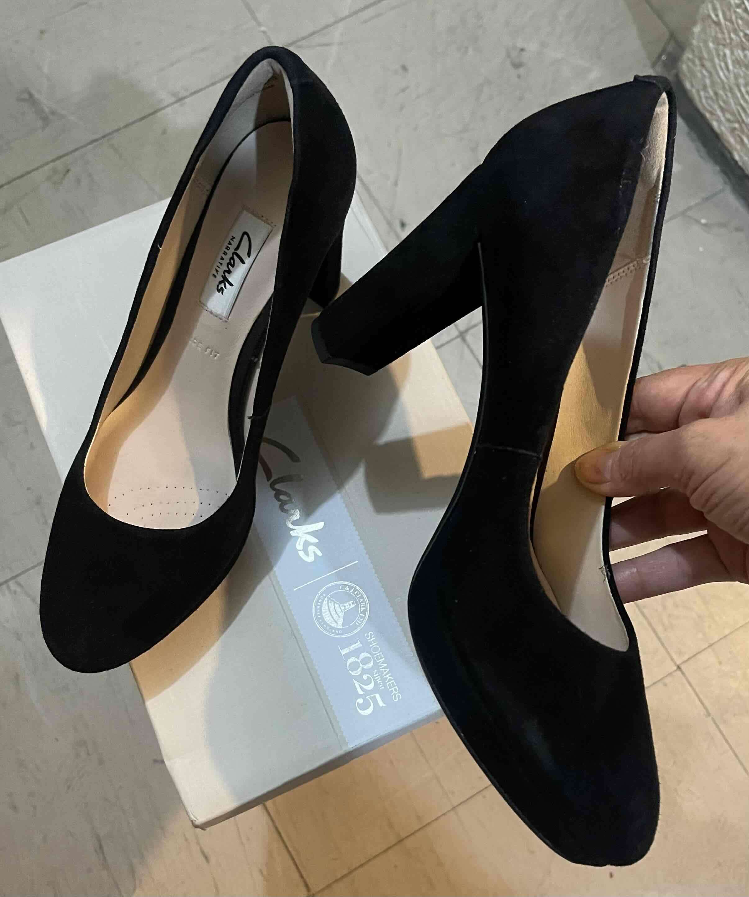 Zapatos de tacón negros Clarks - miniatura 3