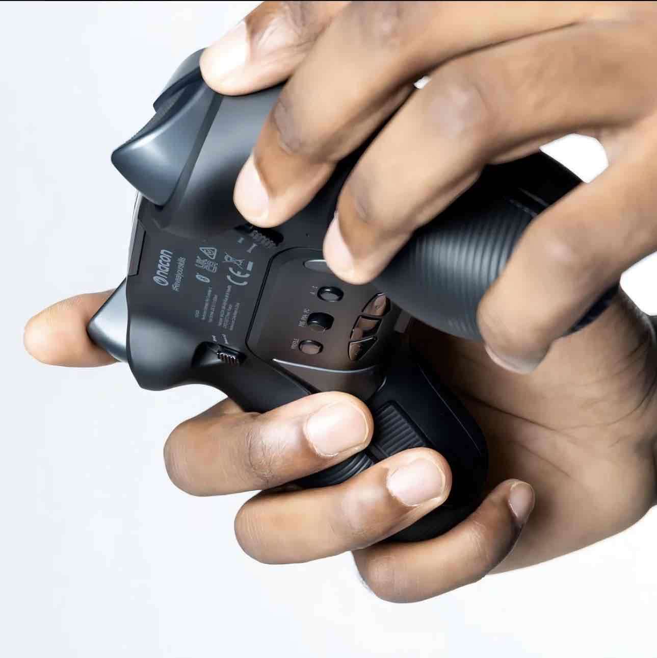 Controlador Nacon revolución 5 pro - miniatura 3