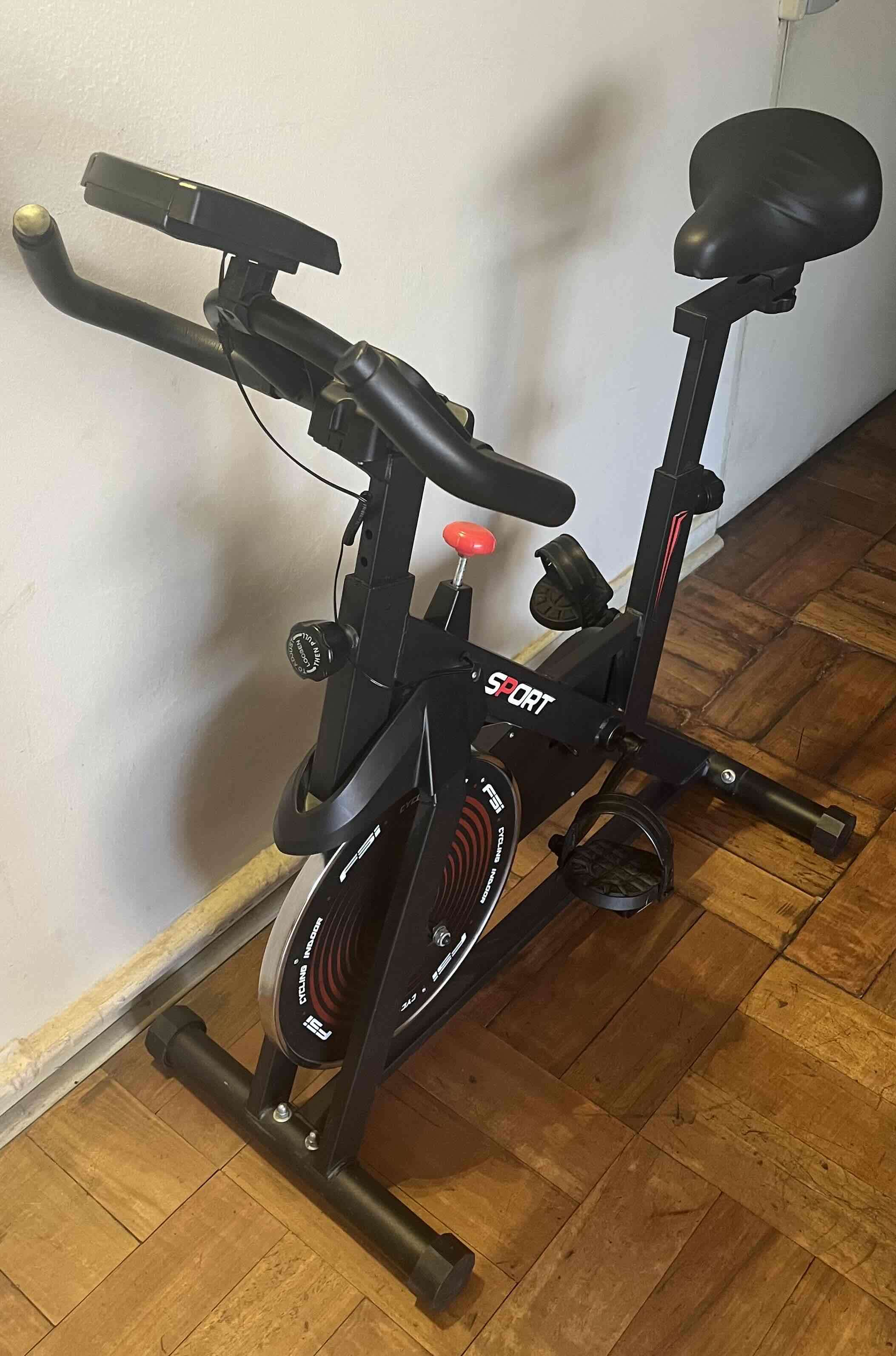 Bicicleta estática negra SPORT