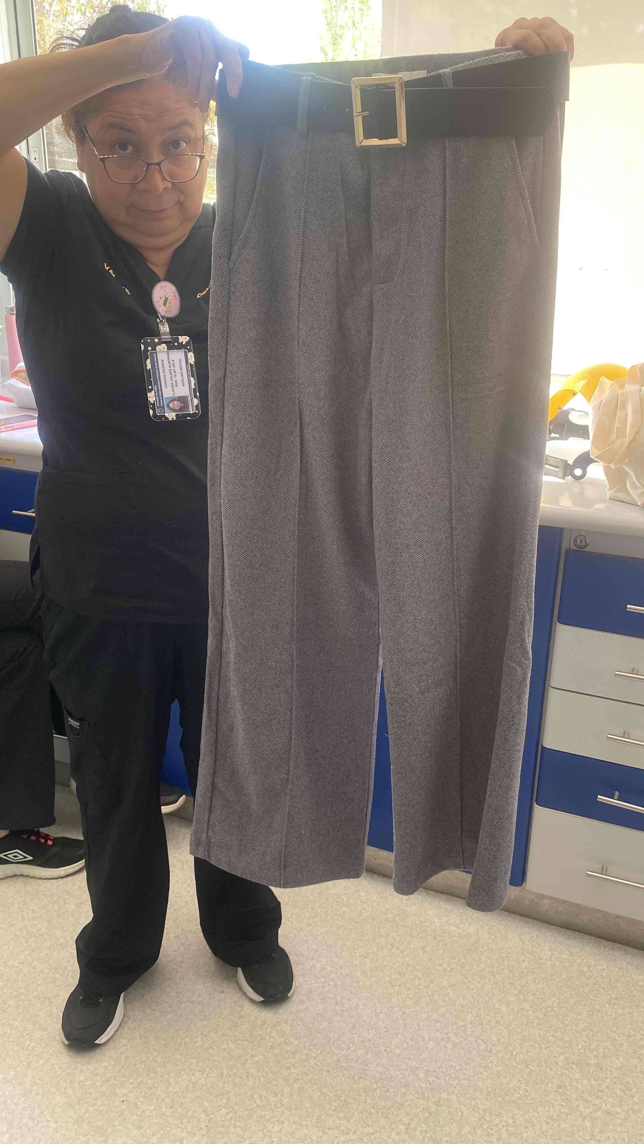 Pantalones de vestir grises - miniatura 2