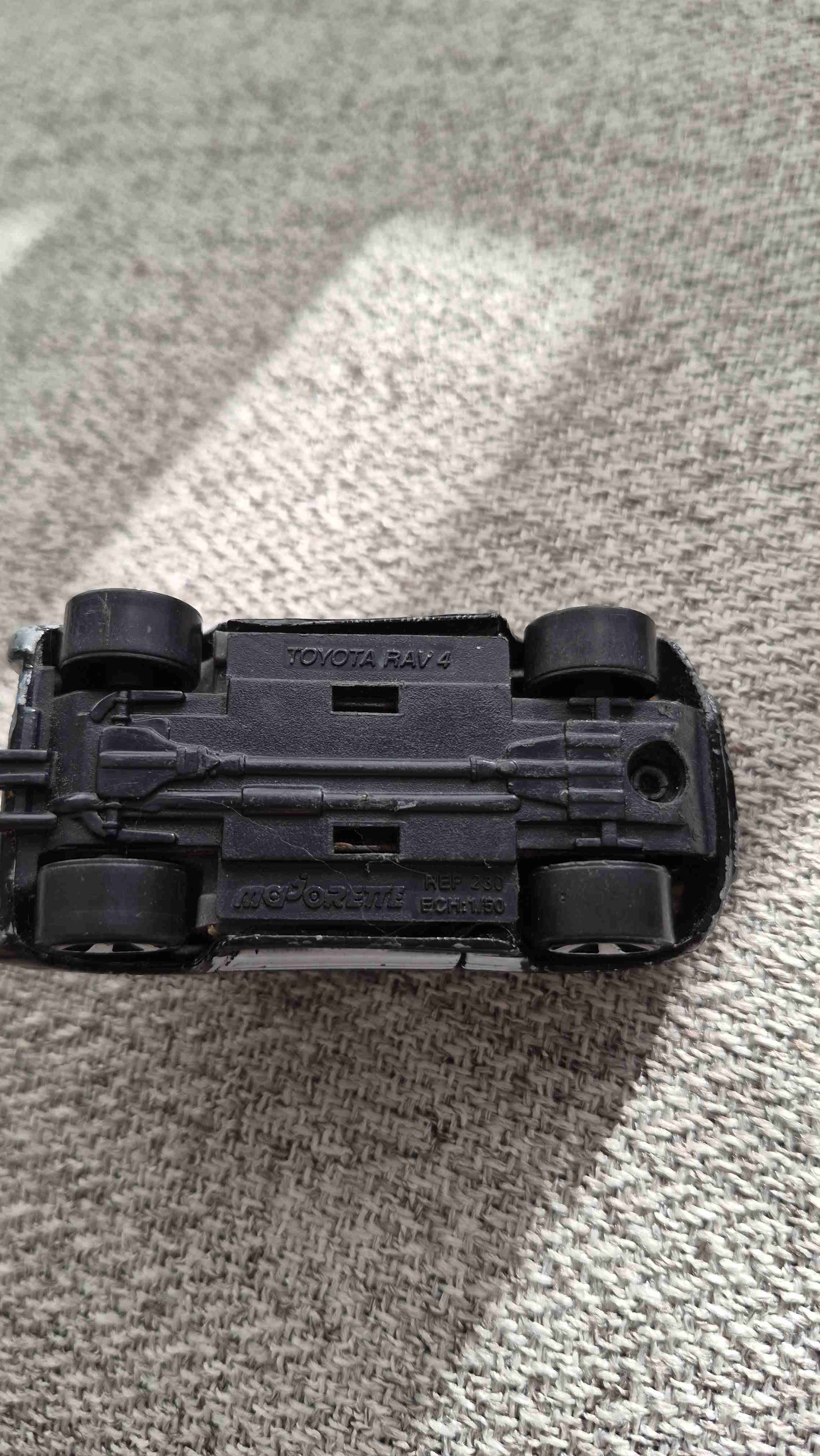 Auto de juguete policía - miniatura 2