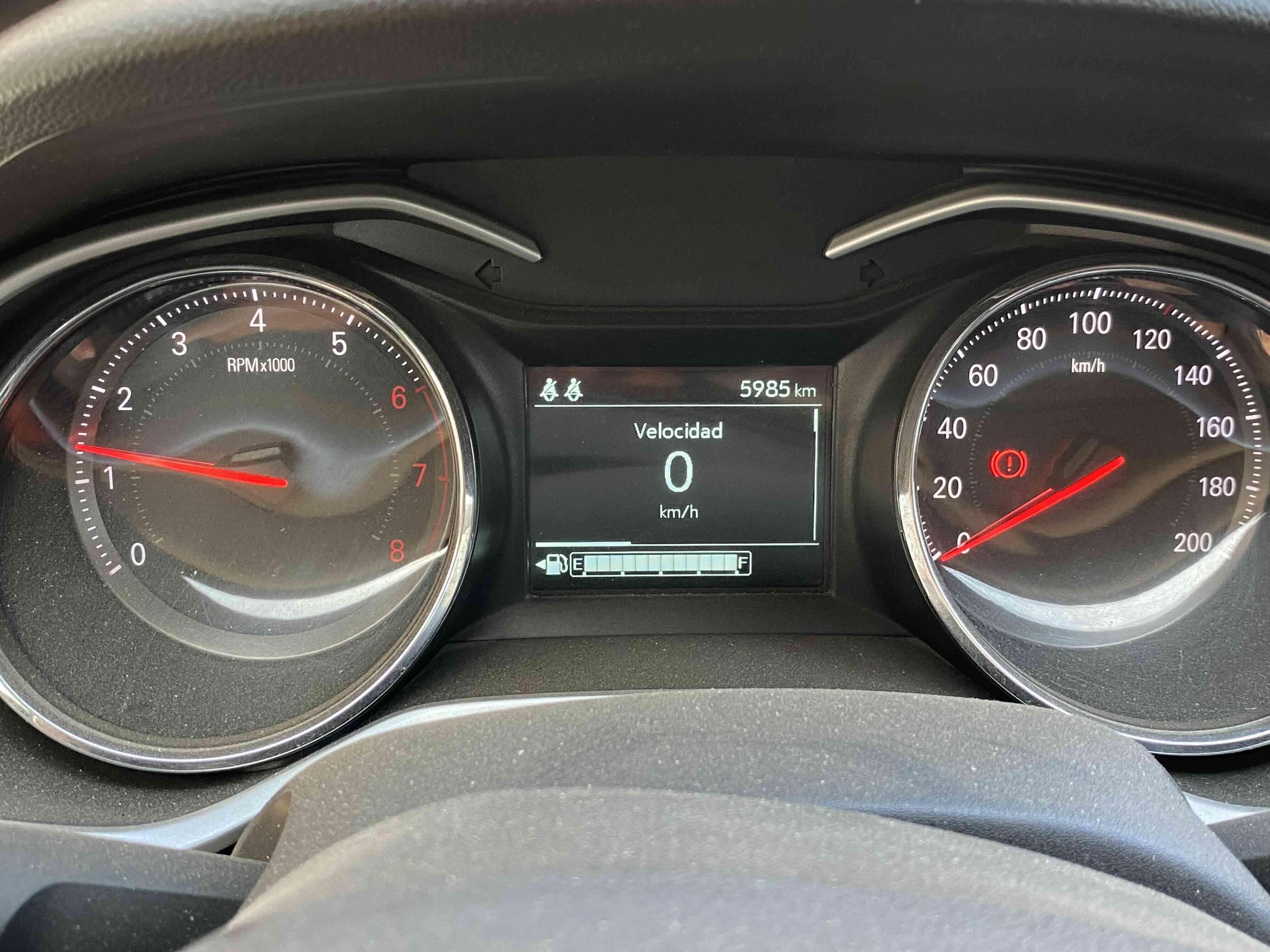 Chevrolet Onix LTZ 1.0 mt HB P2 - 6