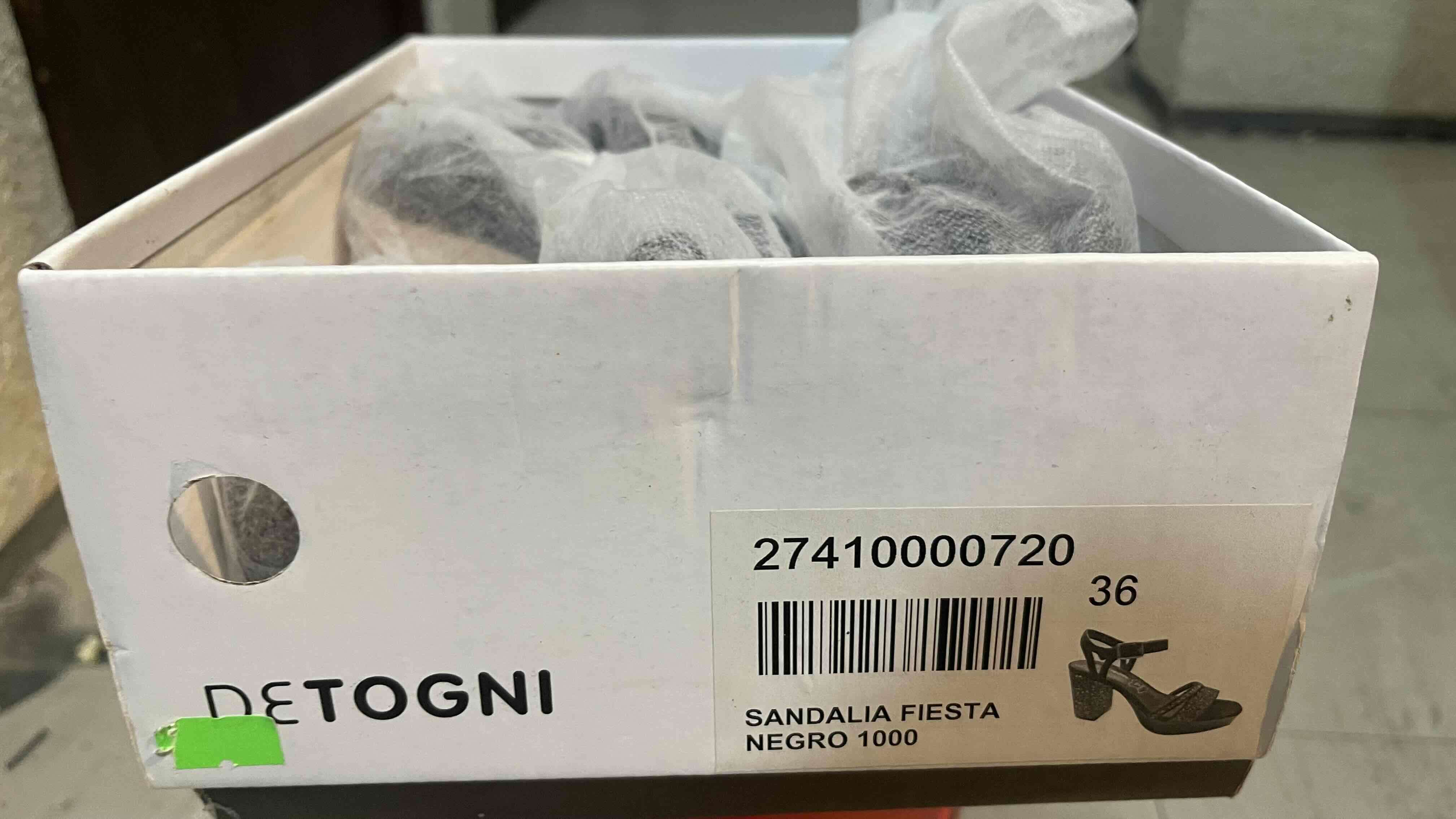 Tacones negros con brillo Detogni - 6