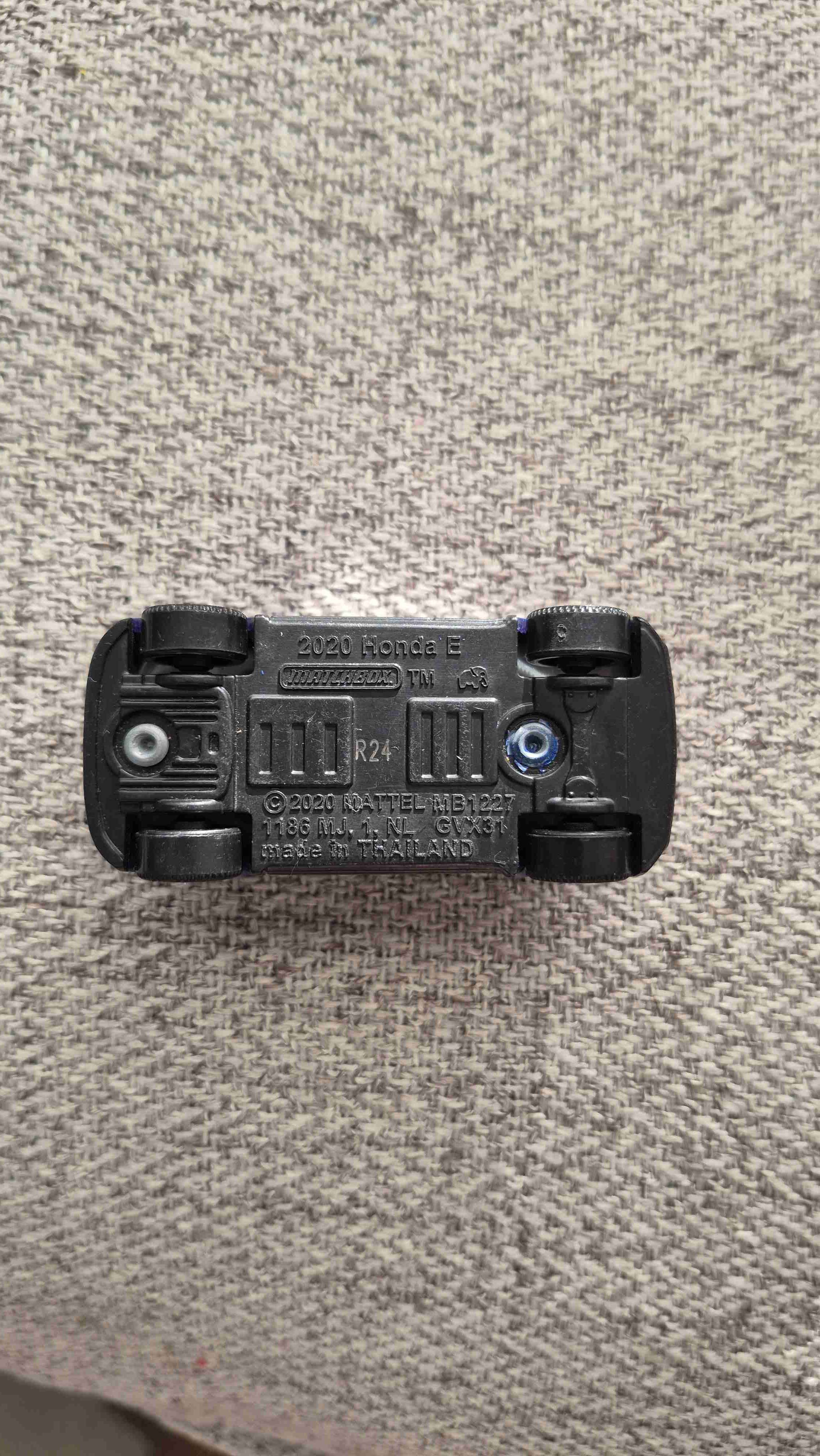 Auto miniatura azul - miniatura 2