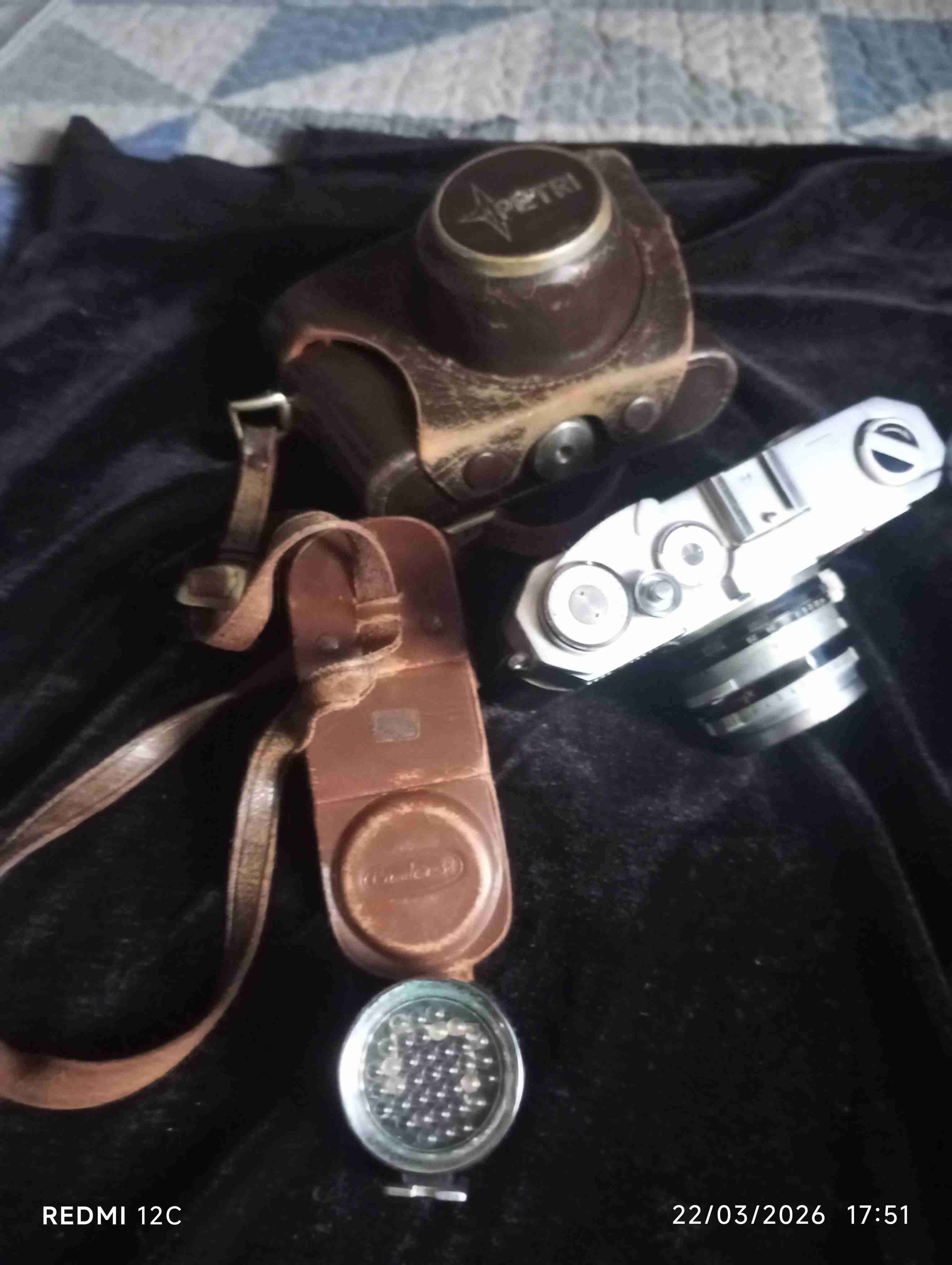 Cámara vintage Petri - miniatura 2