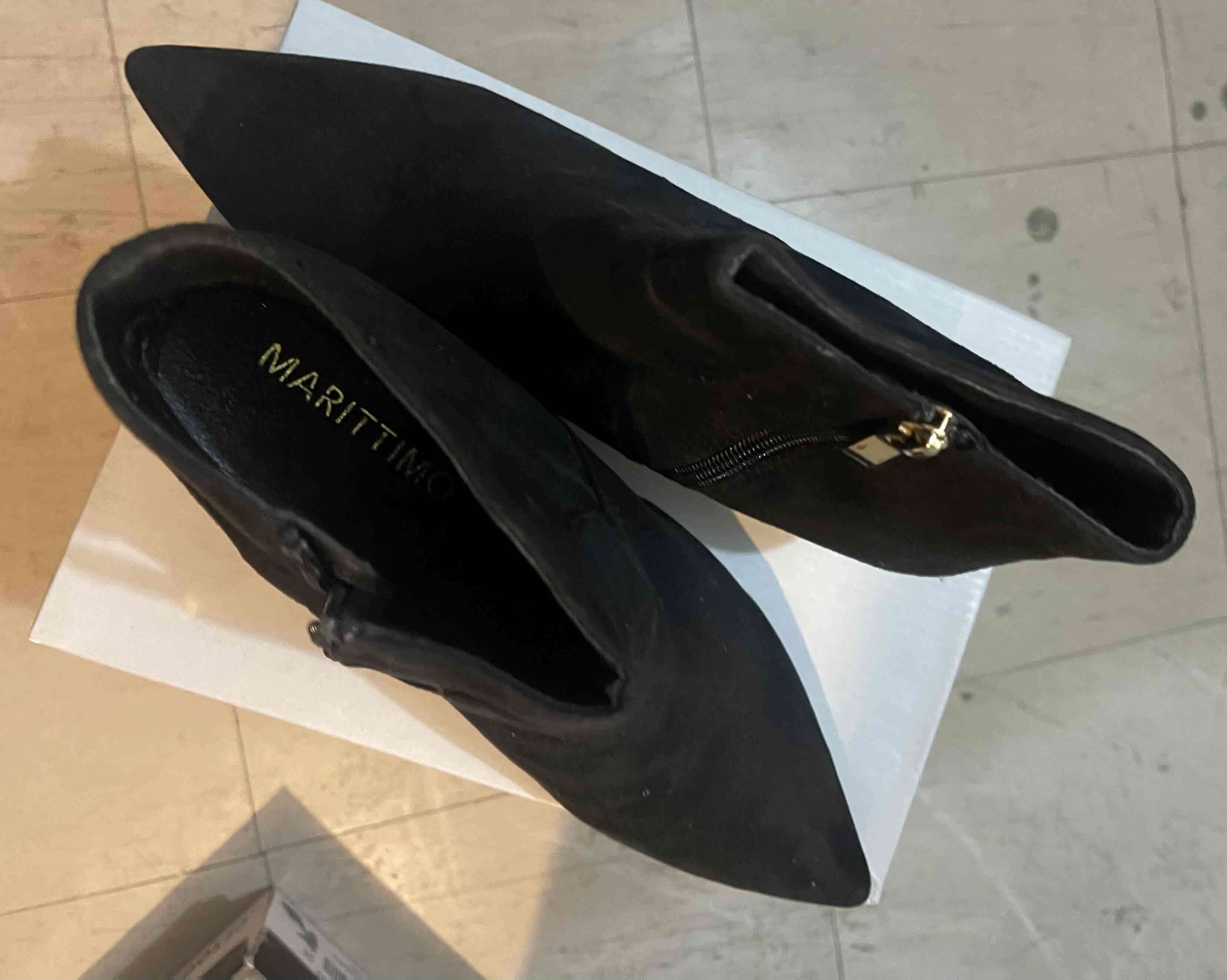 Botines negros de gamuza - miniatura 3