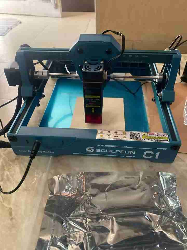 Máquina cortadora láser SCULPFUN C1 + Rodillo - miniatura 1