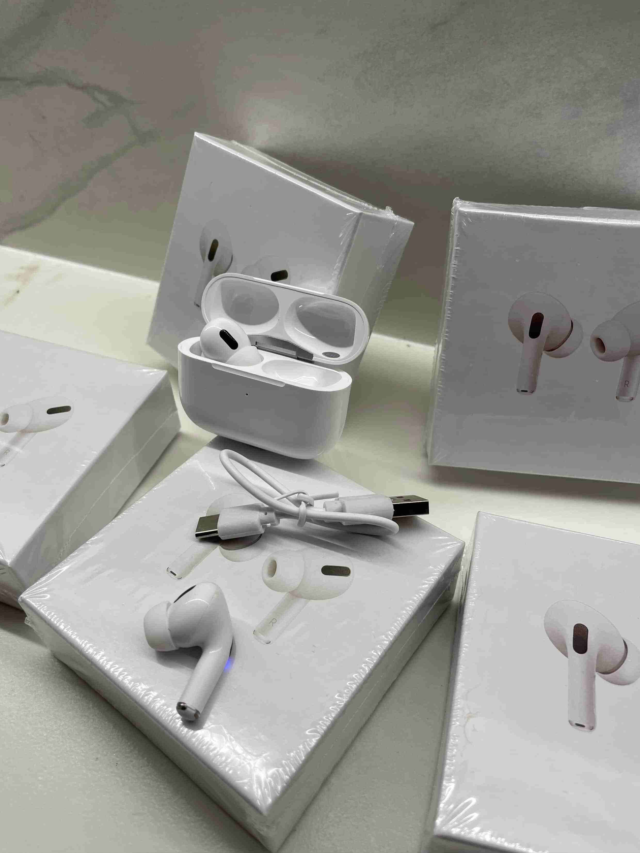 Audífonos inalámbricos nuevos - miniatura 3